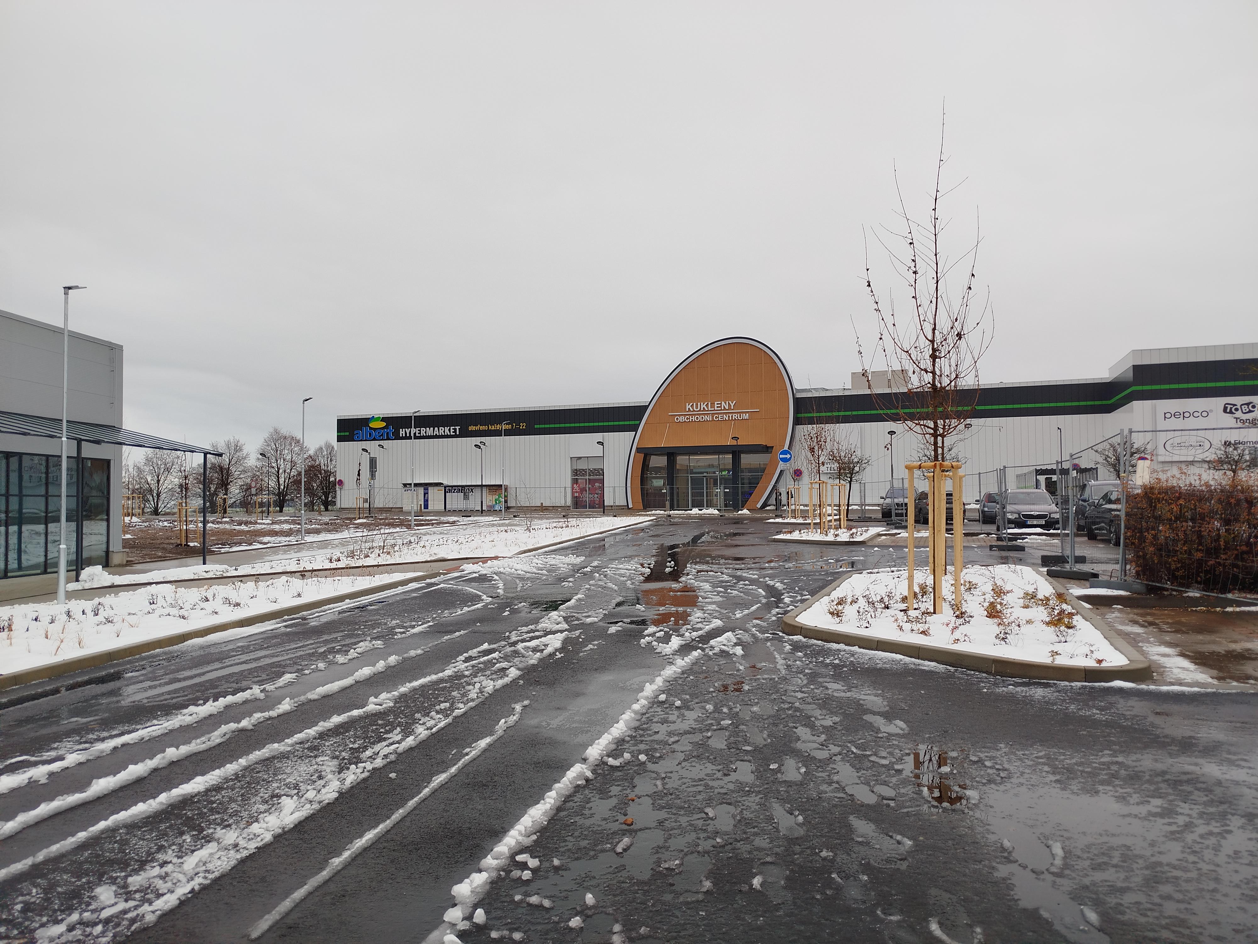 Obchodní centrum Kukleny