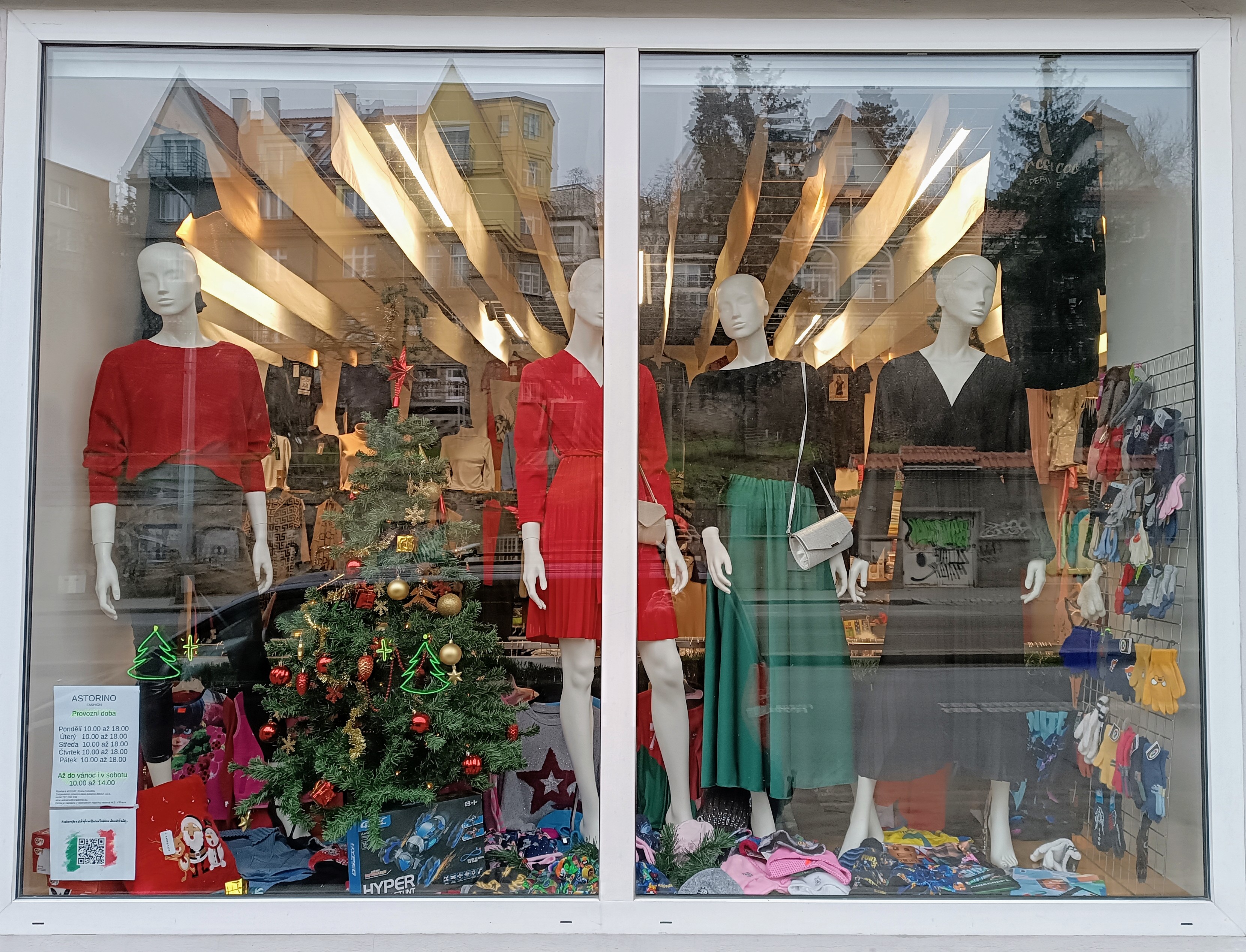 ASTORINO FASHION foto 3