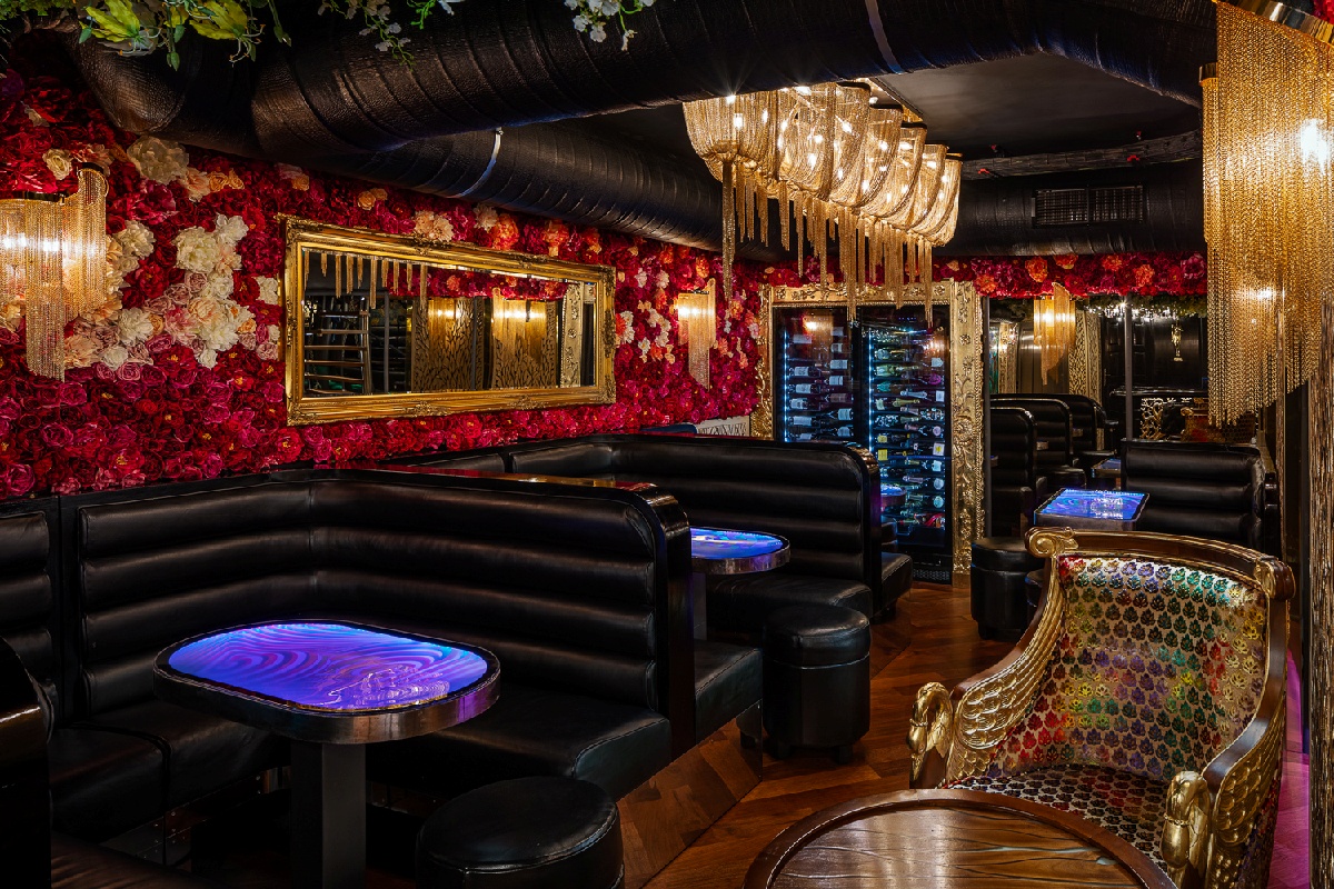 Zlatý Strom Bar & Club foto 4