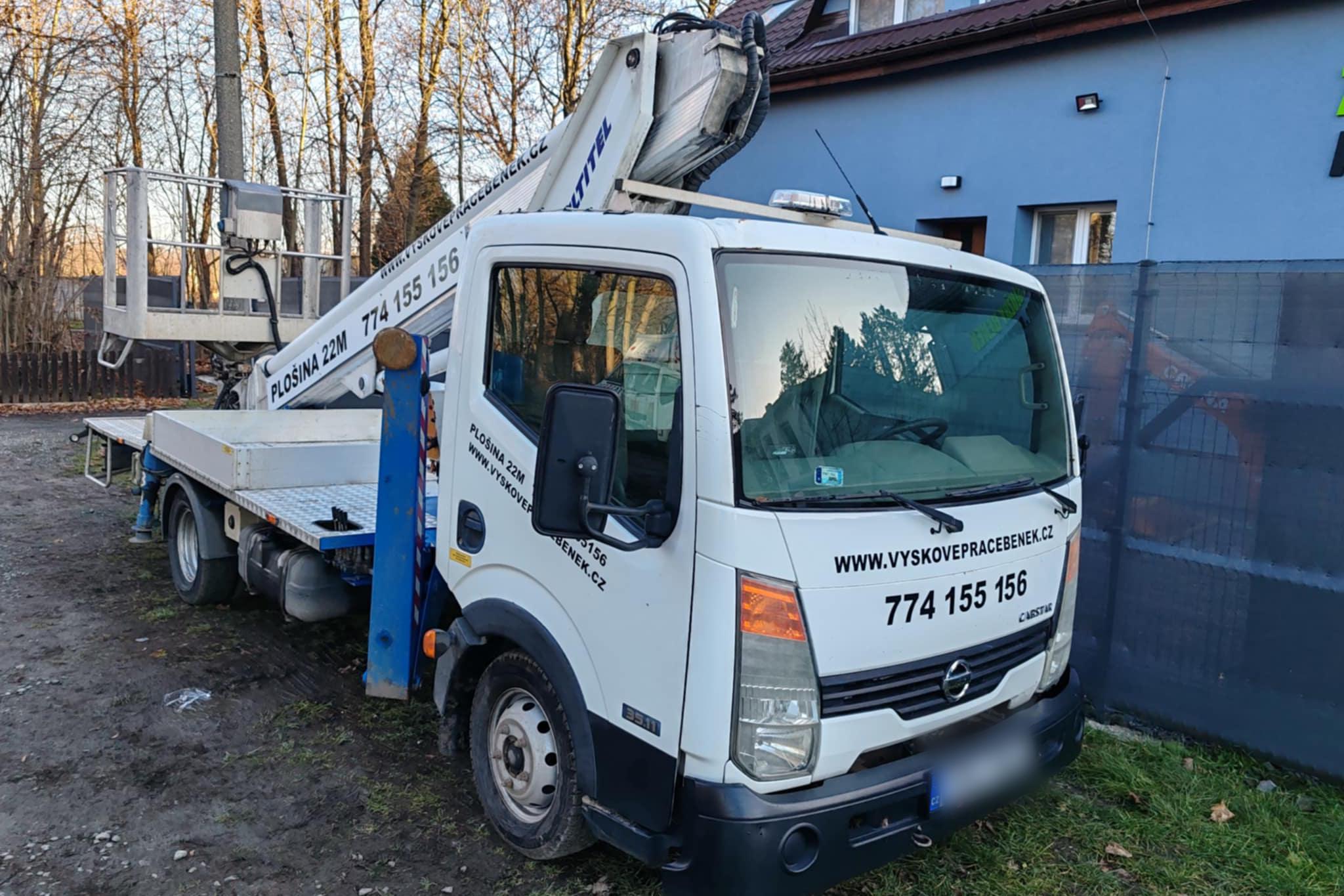 Pronájem plošiny Petr Benek