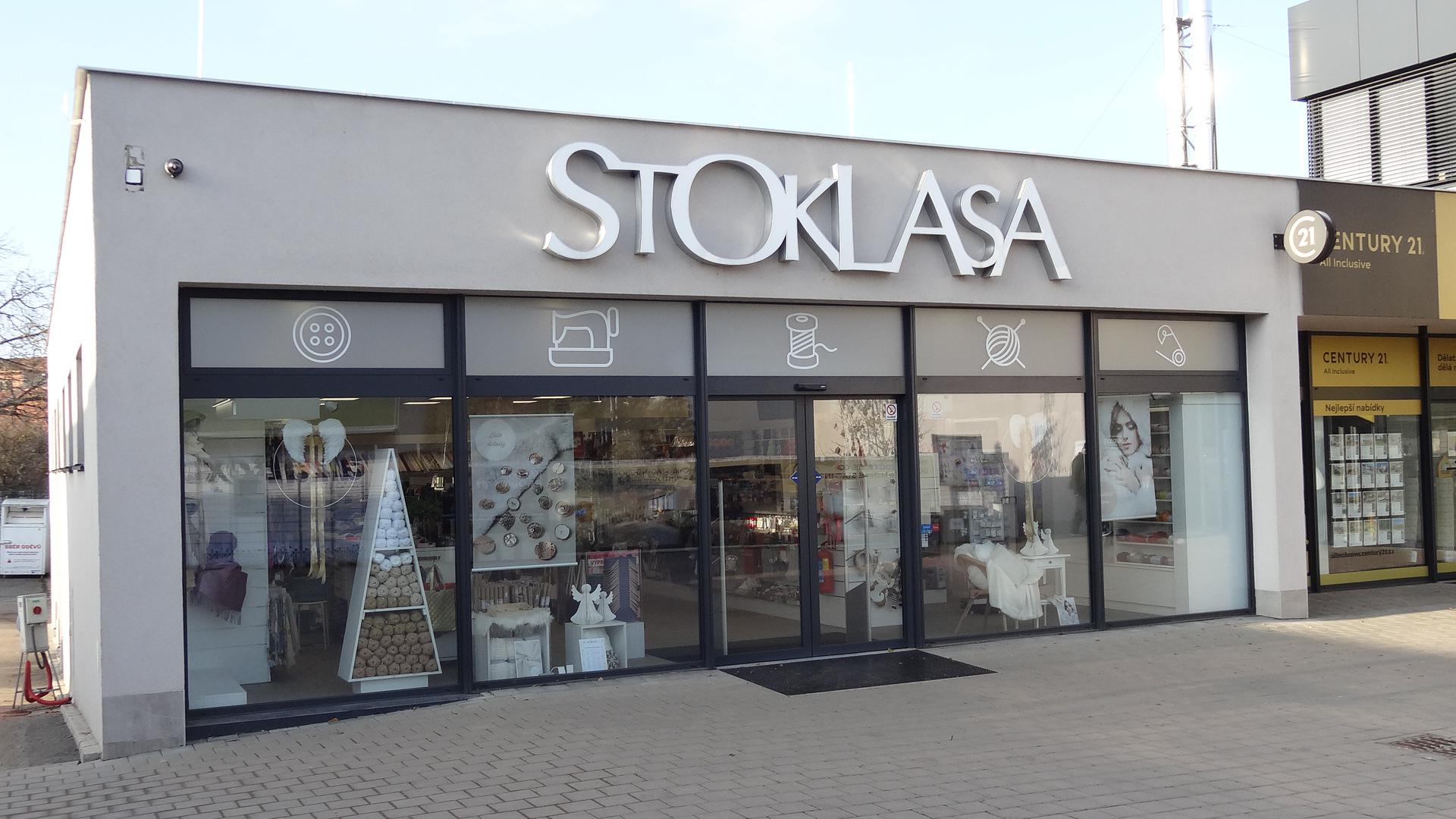 STOKLASA galanterie a látky foto 2