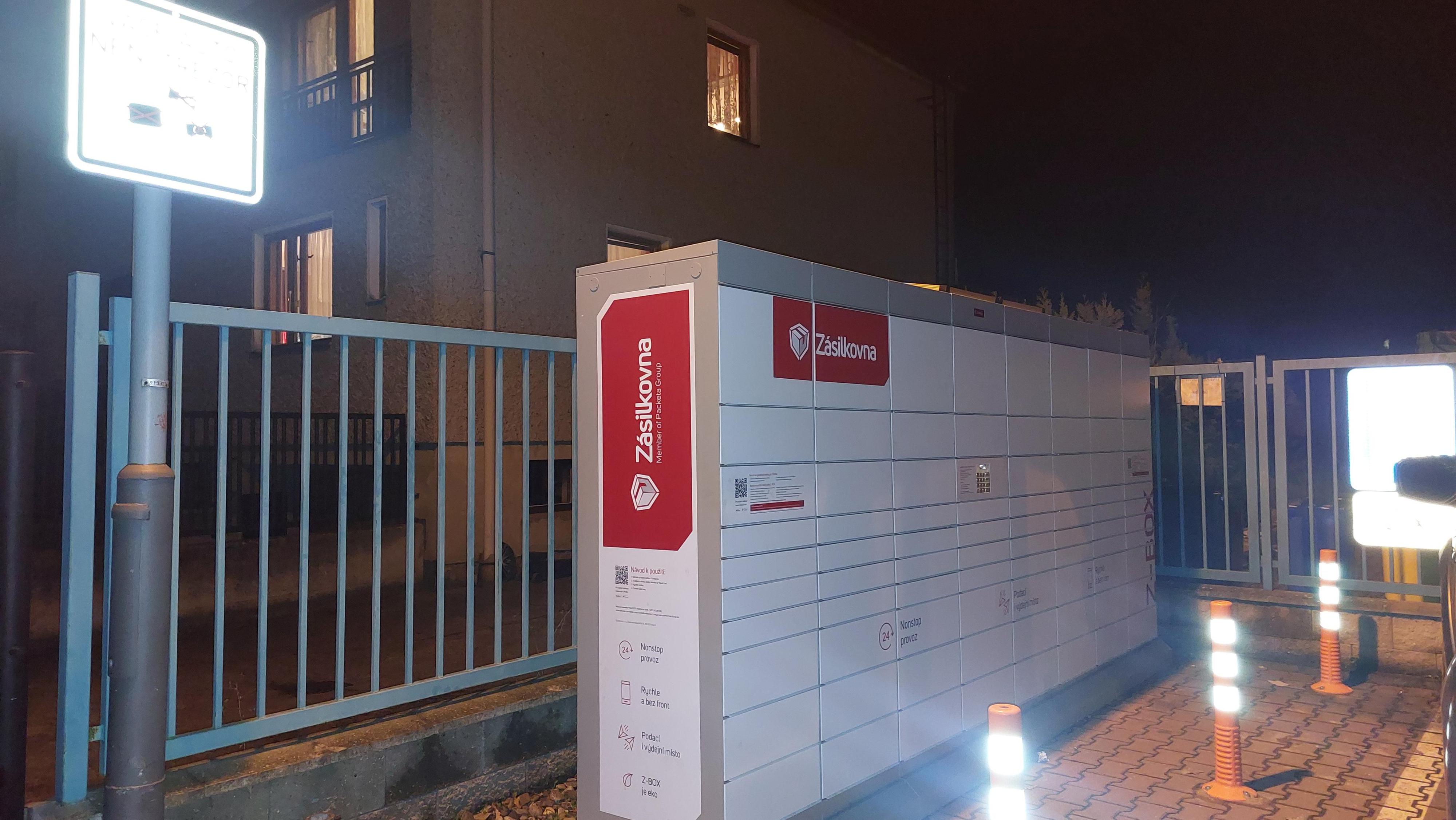 Z-BOX foto 1