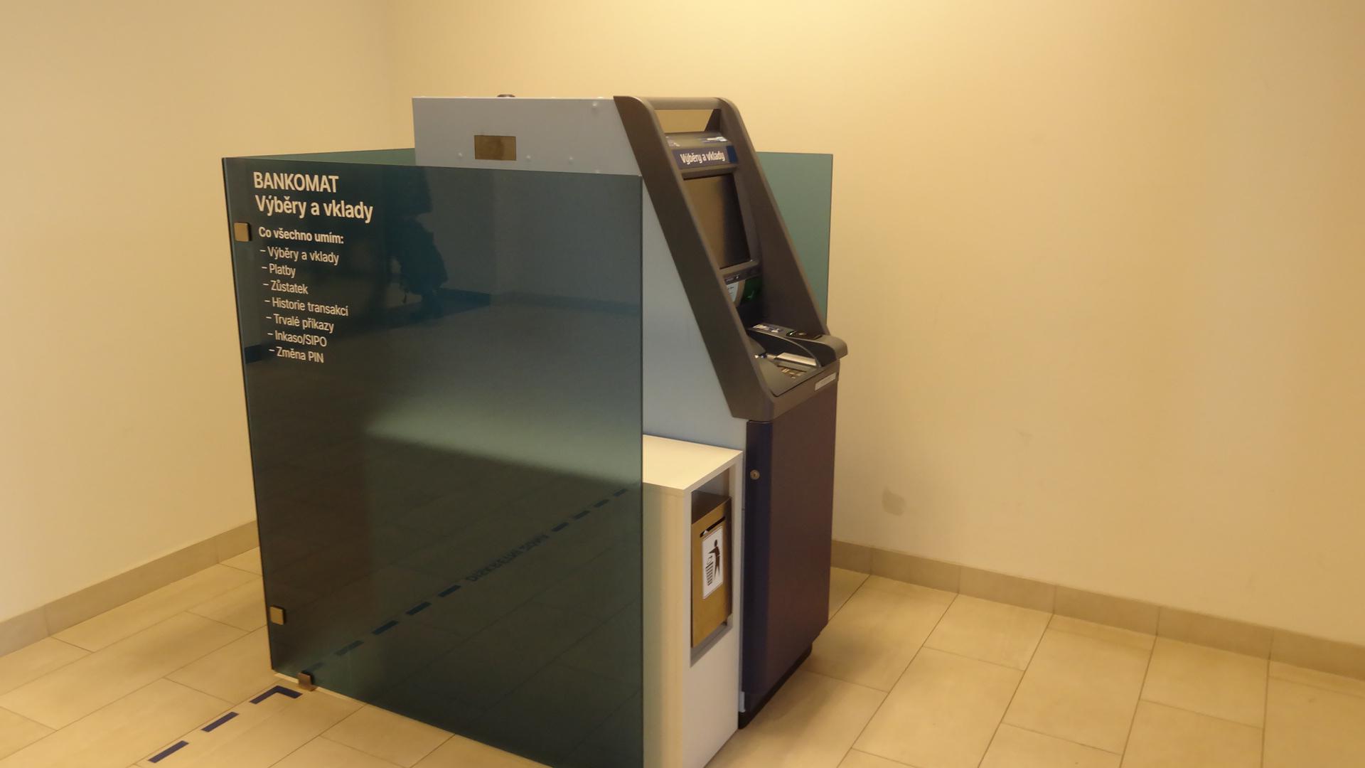 Bankomat České spořitelny foto 3