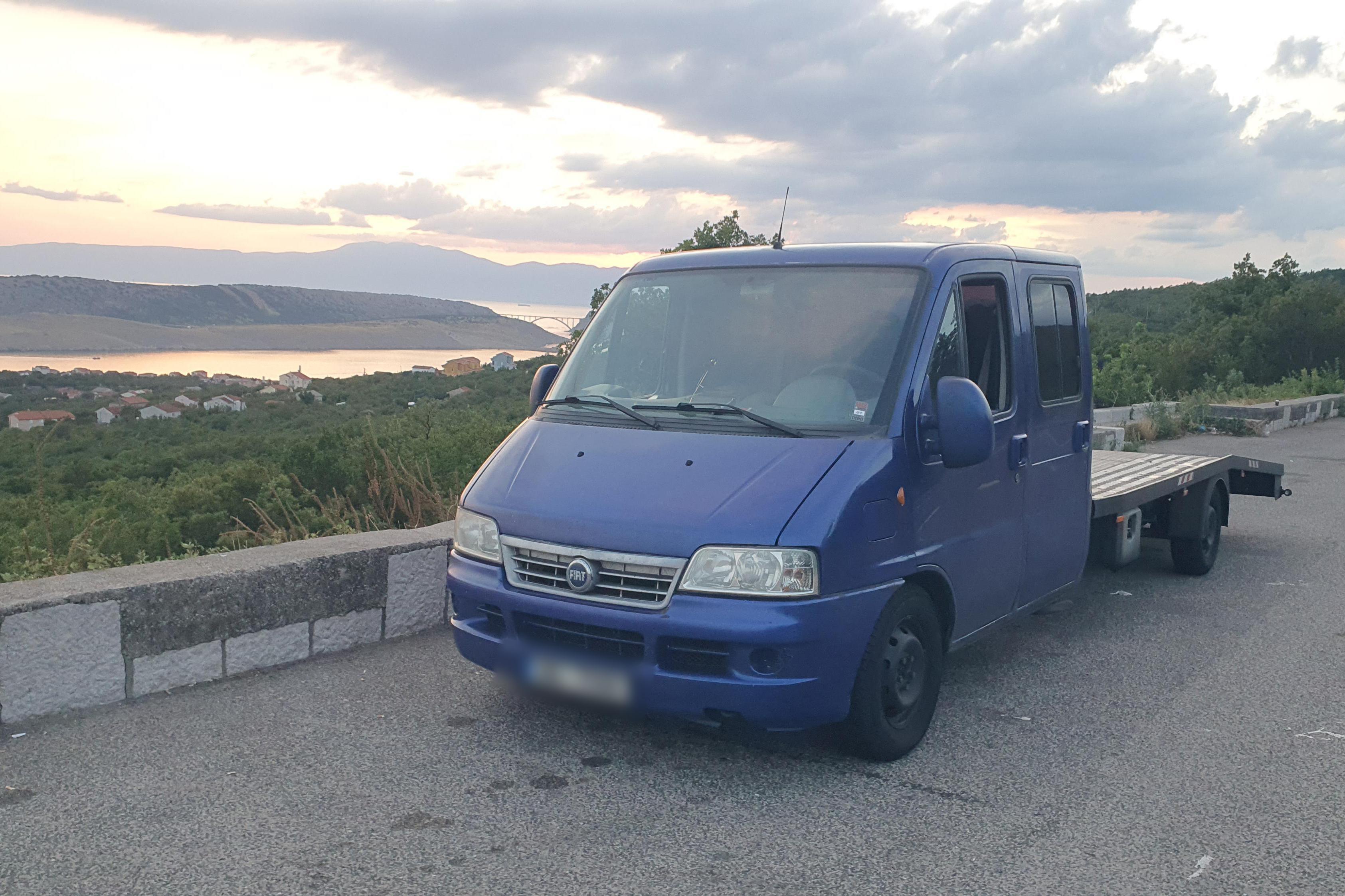 Odtahová služba a autopůjčovna Zajac