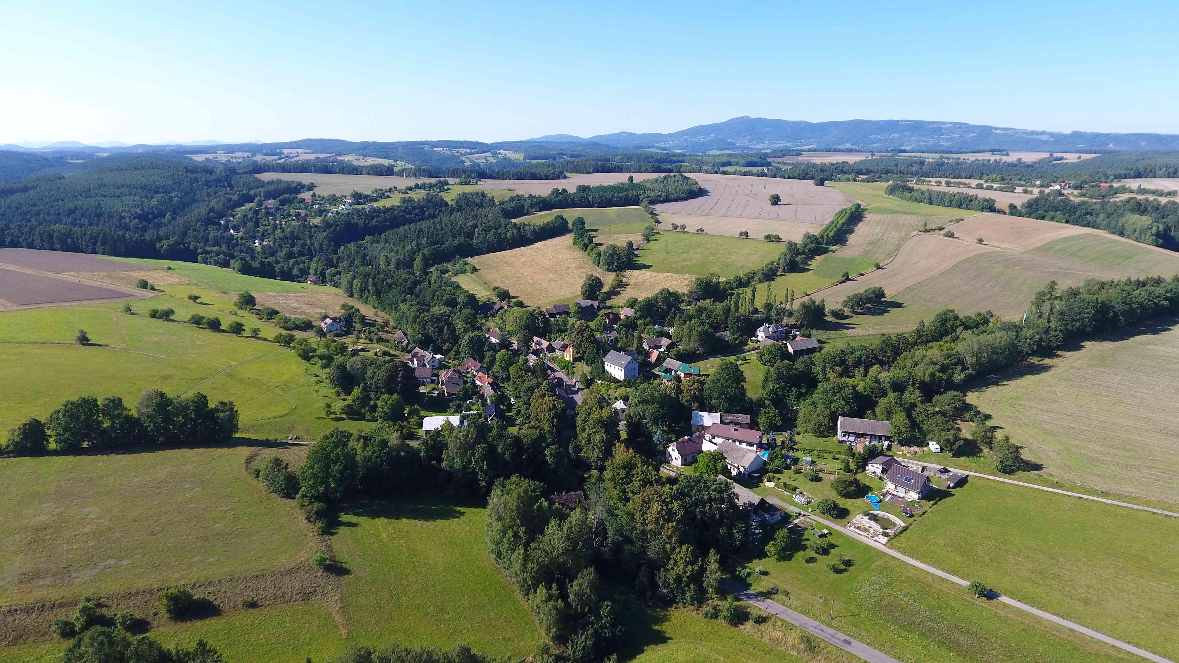 Kobyly - obecní úřad foto 6