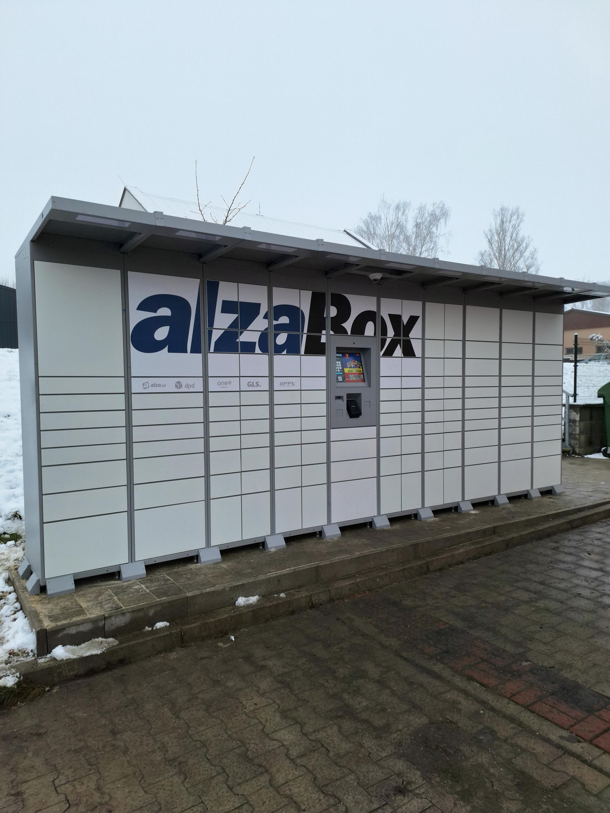 AlzaBox foto 2