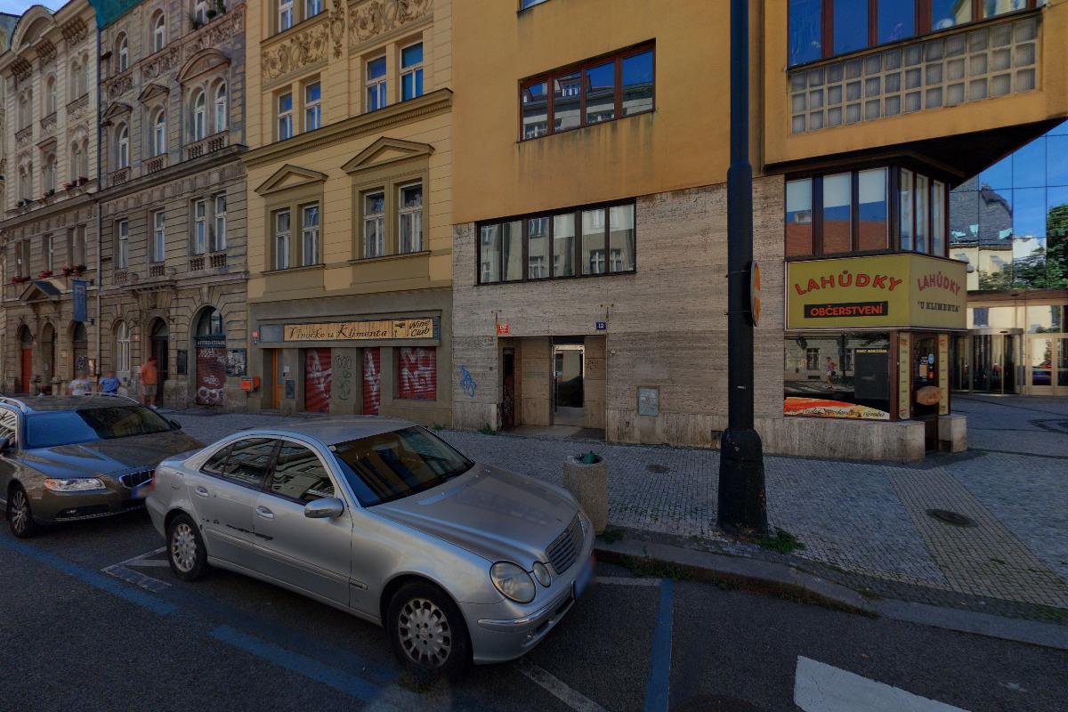 Apartment Klimentská