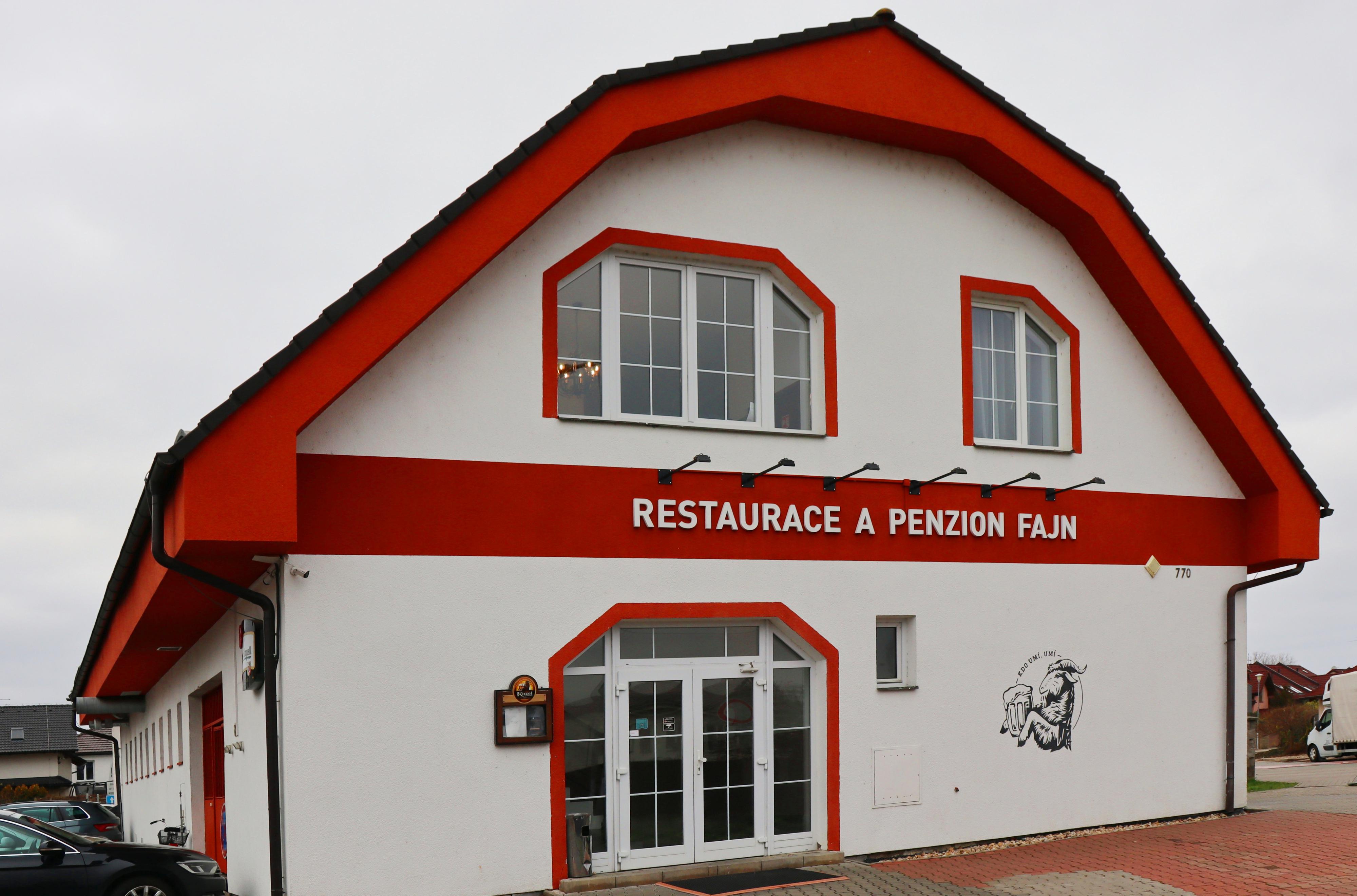 FAJN PENZION - Restaurace foto 6