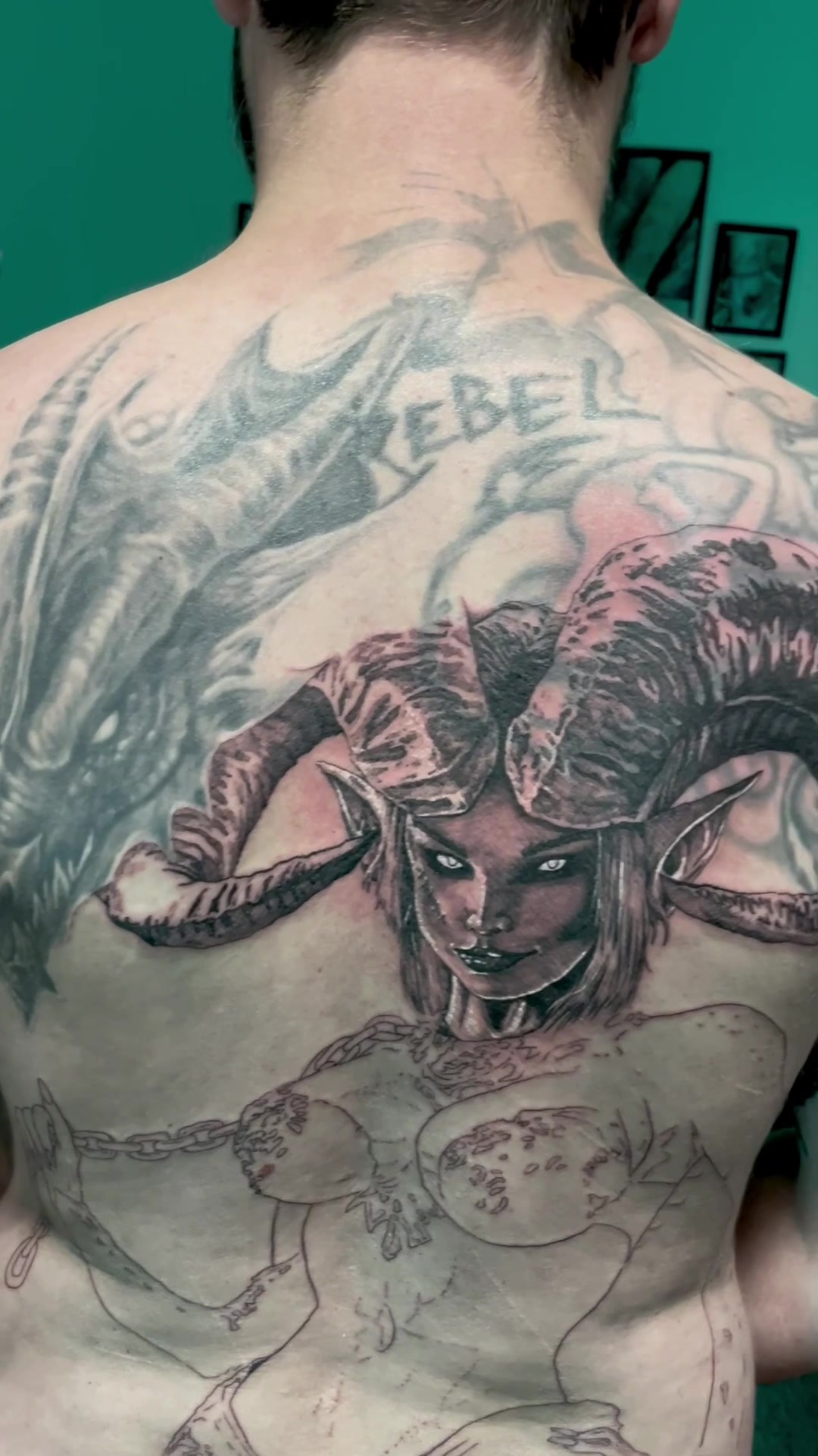 Vanitas ink foto 2 (náhled videa)