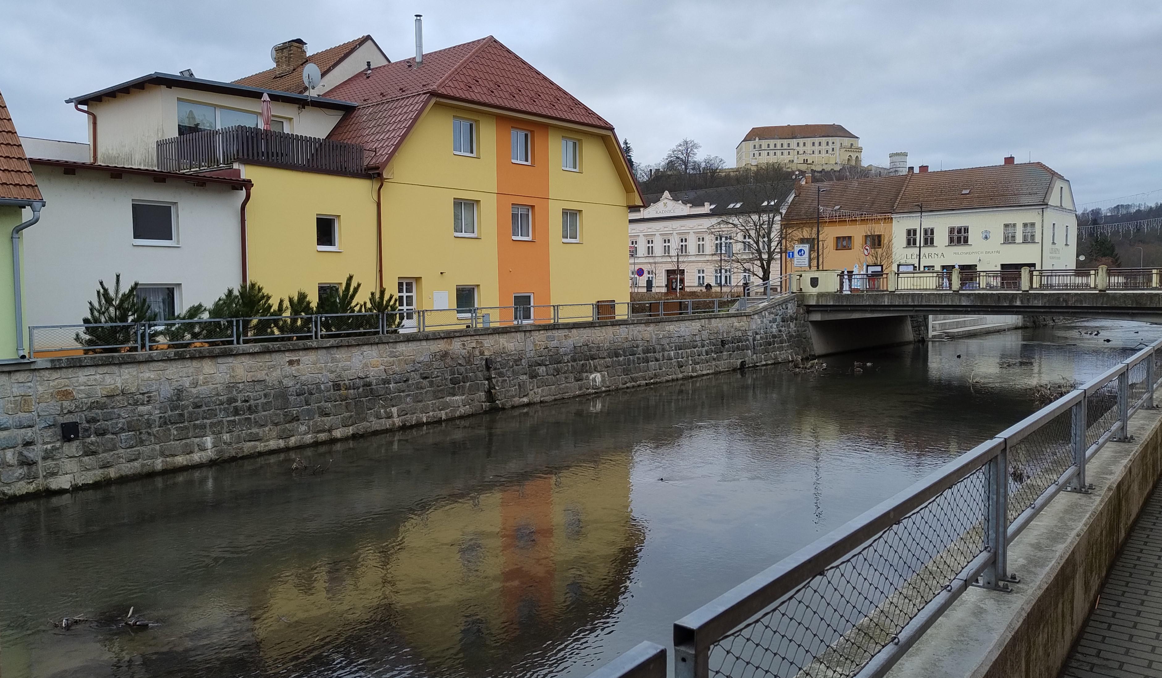 PIVNICE U ŘEKY foto 3