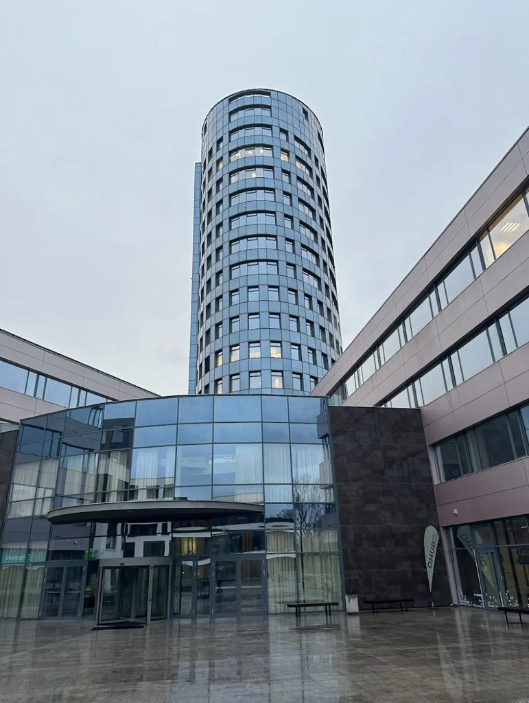 OSTROV REALIT foto 3
