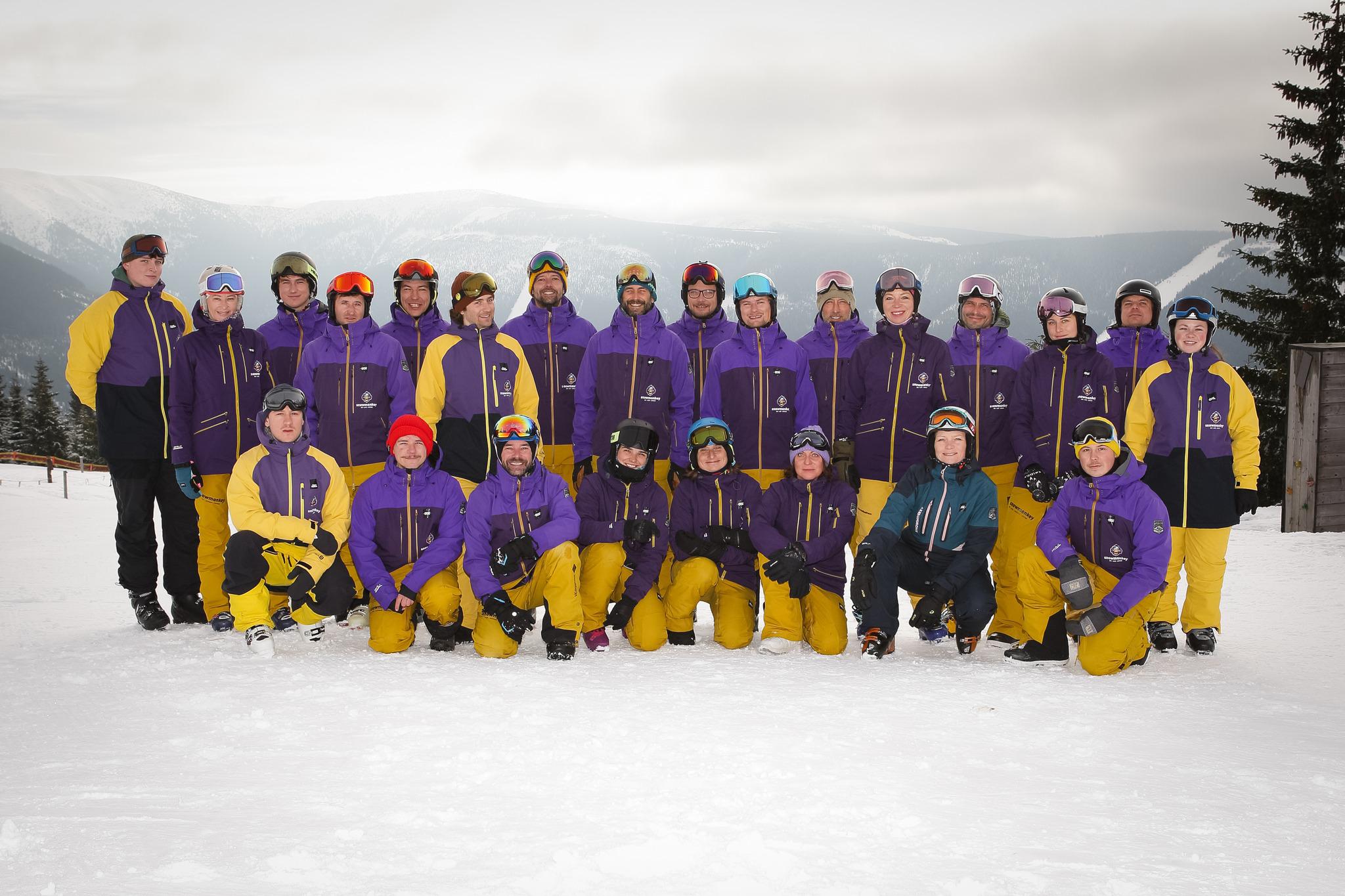 SnowMonkey ski & snb school and rental