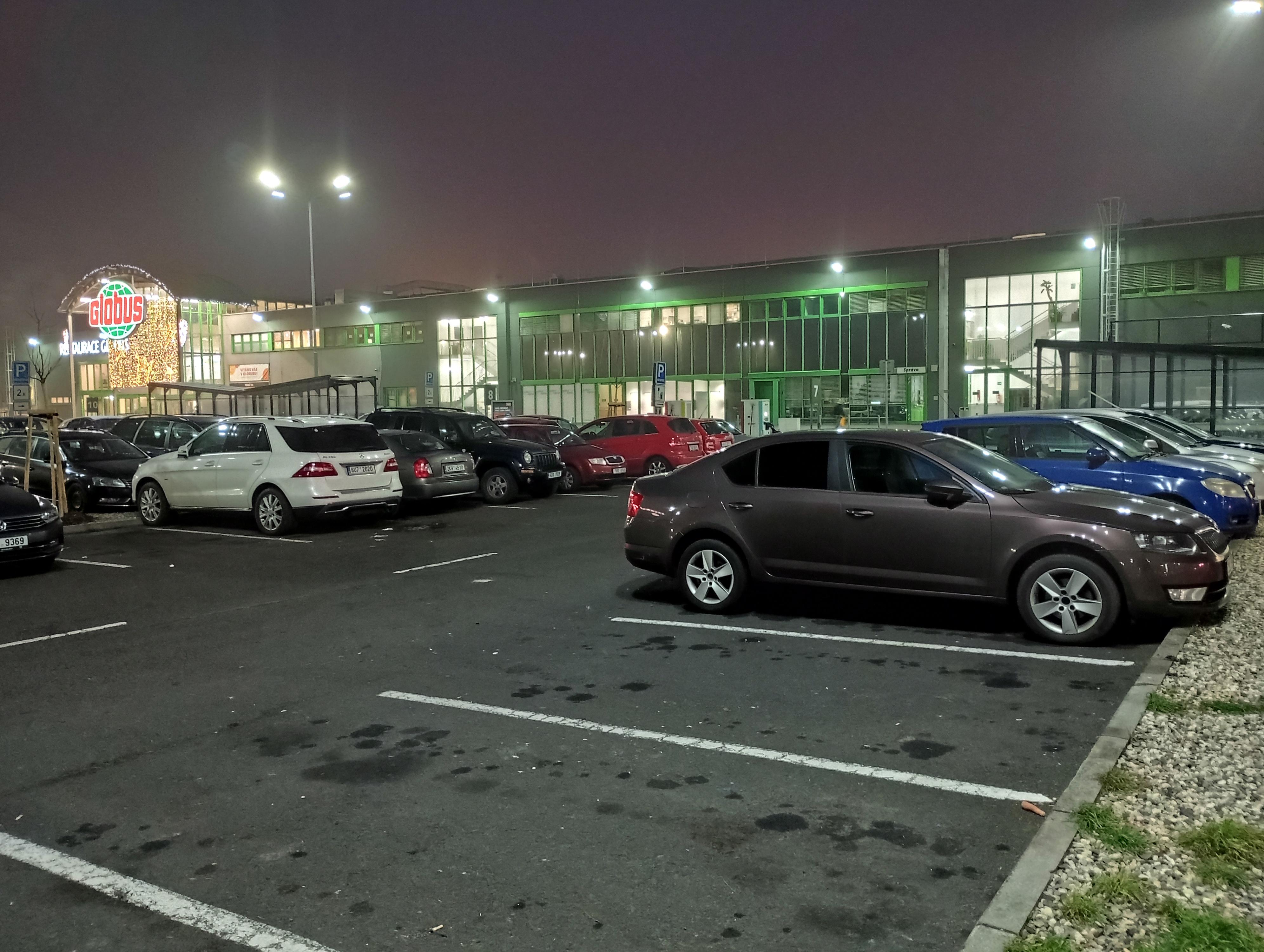 Globus Hypermarket foto 5