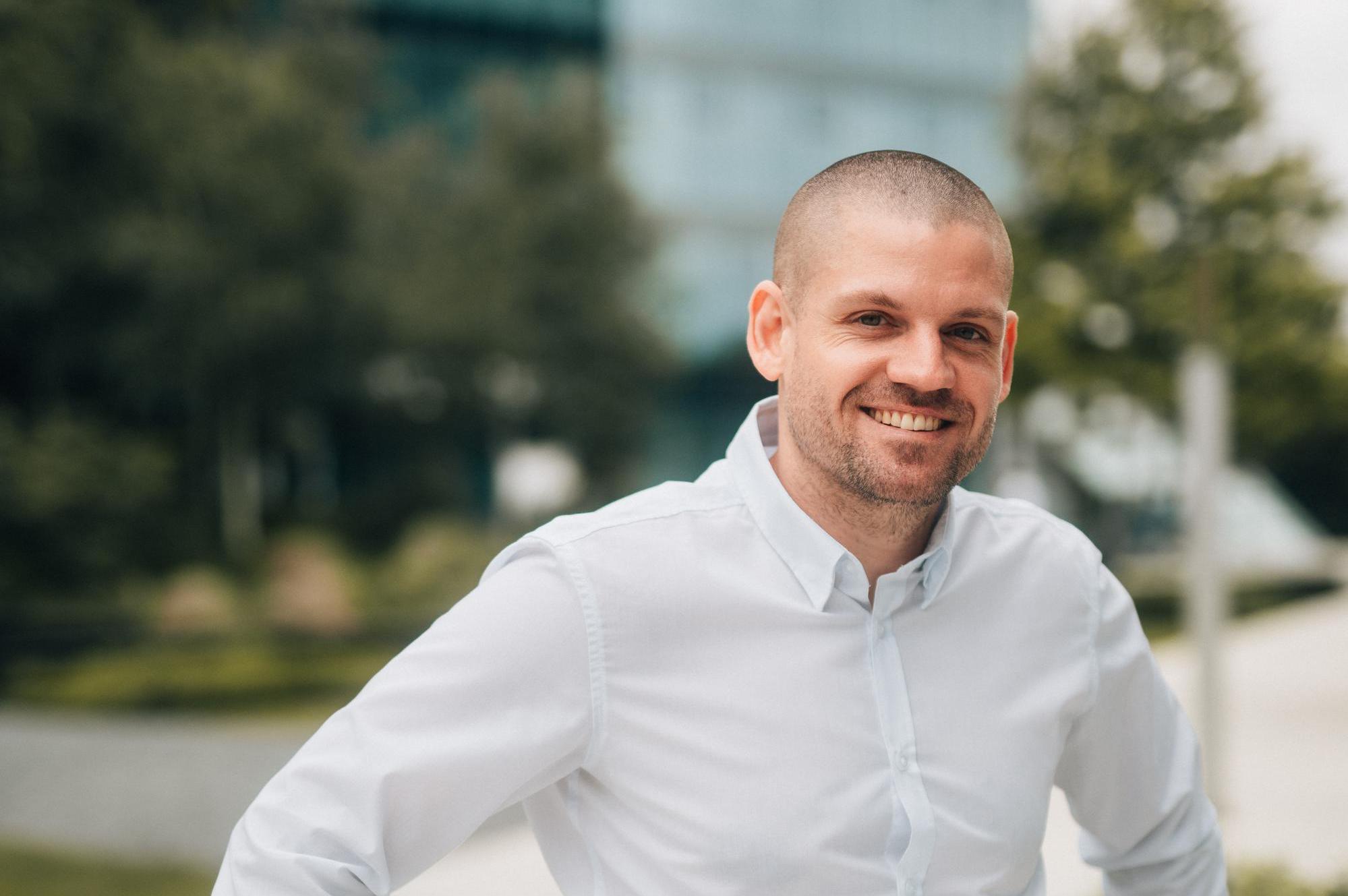 Milan Bartoň - obchodník s nemovitostmi