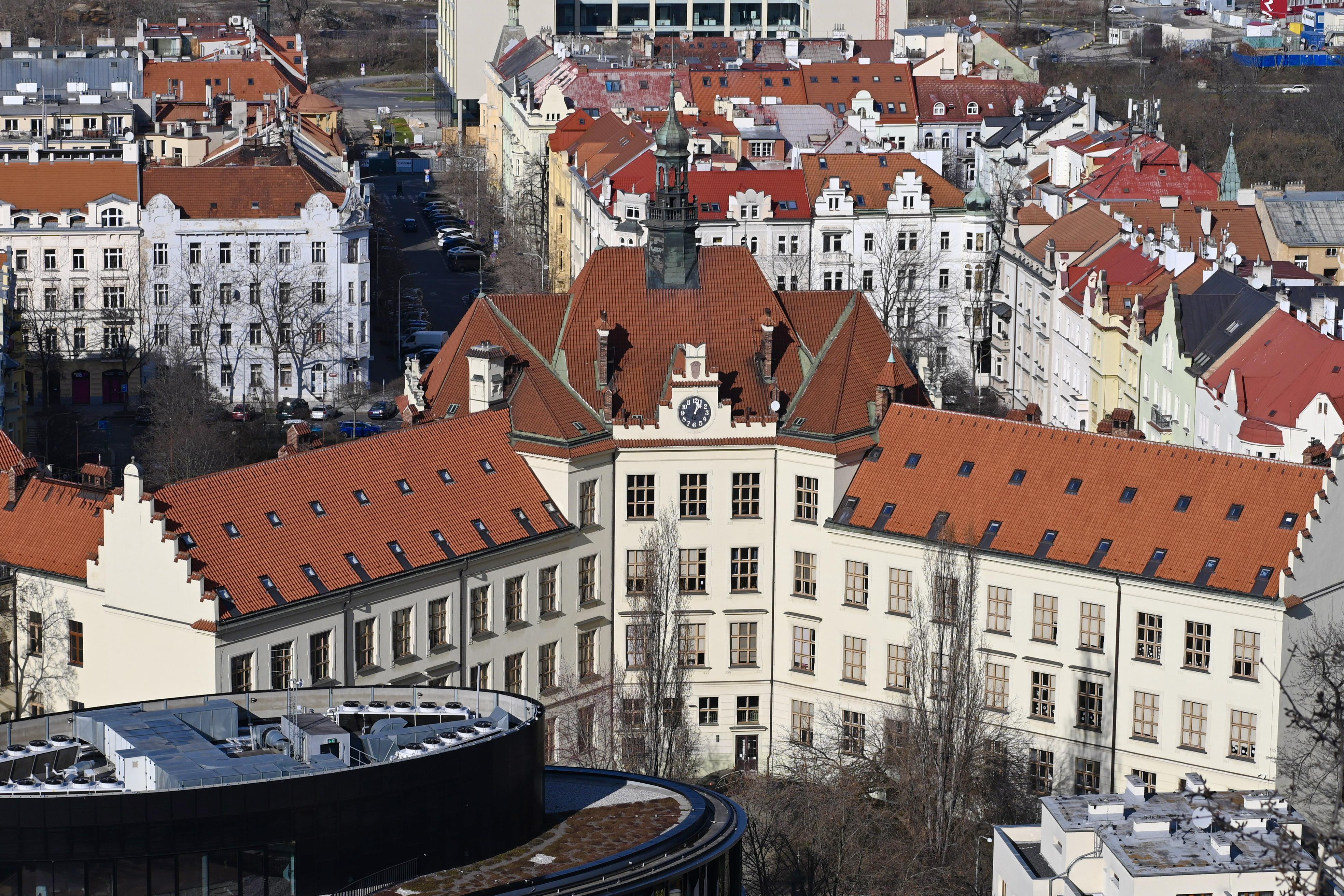 ZŠ a MŠ Praha 8, Lyčkovo náměstí foto 3