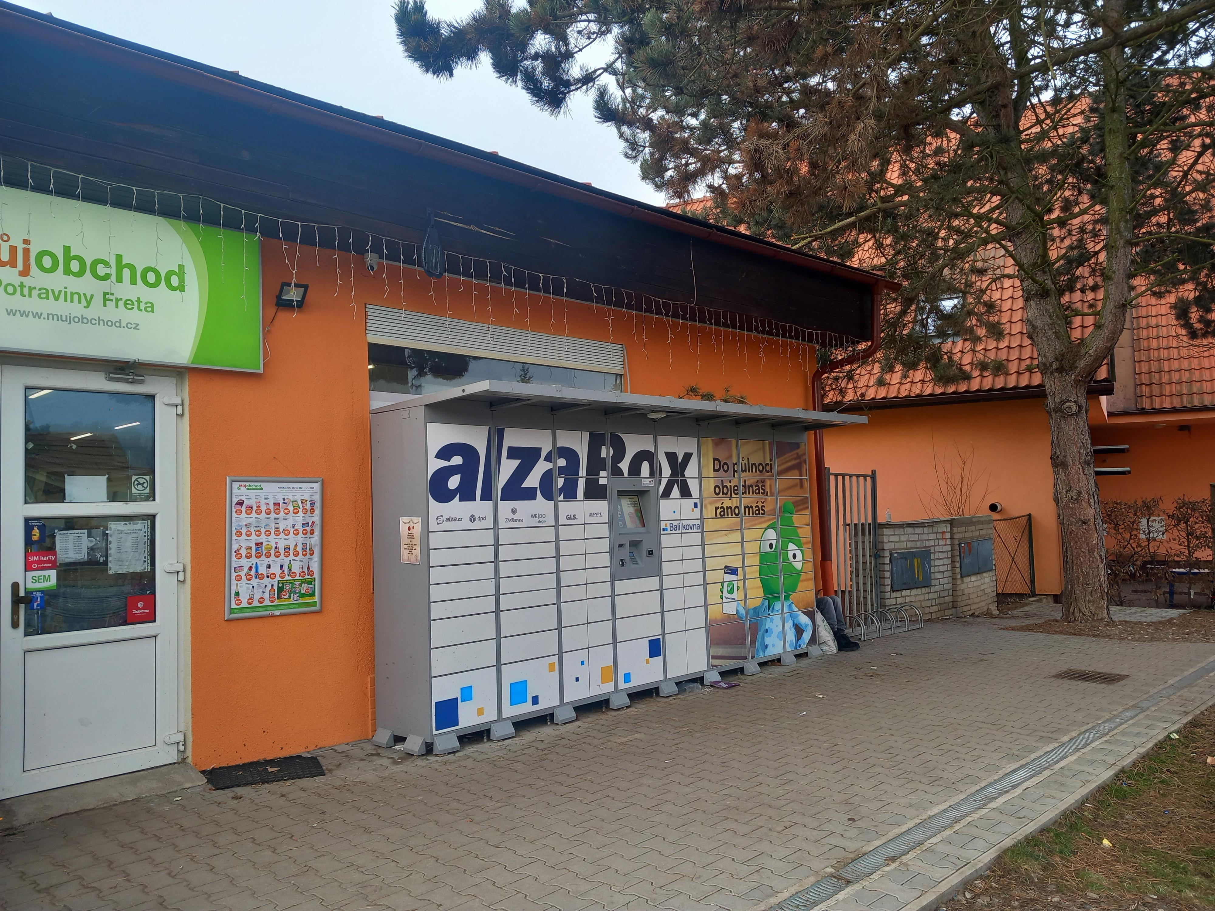 AlzaBox