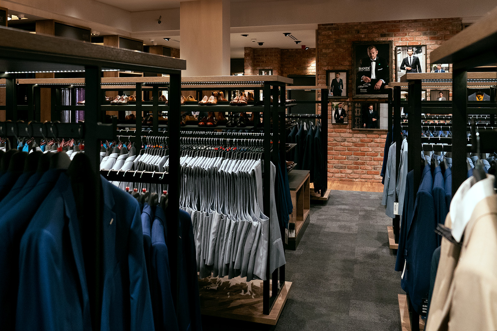 Pánské obleky BANDI foto 6