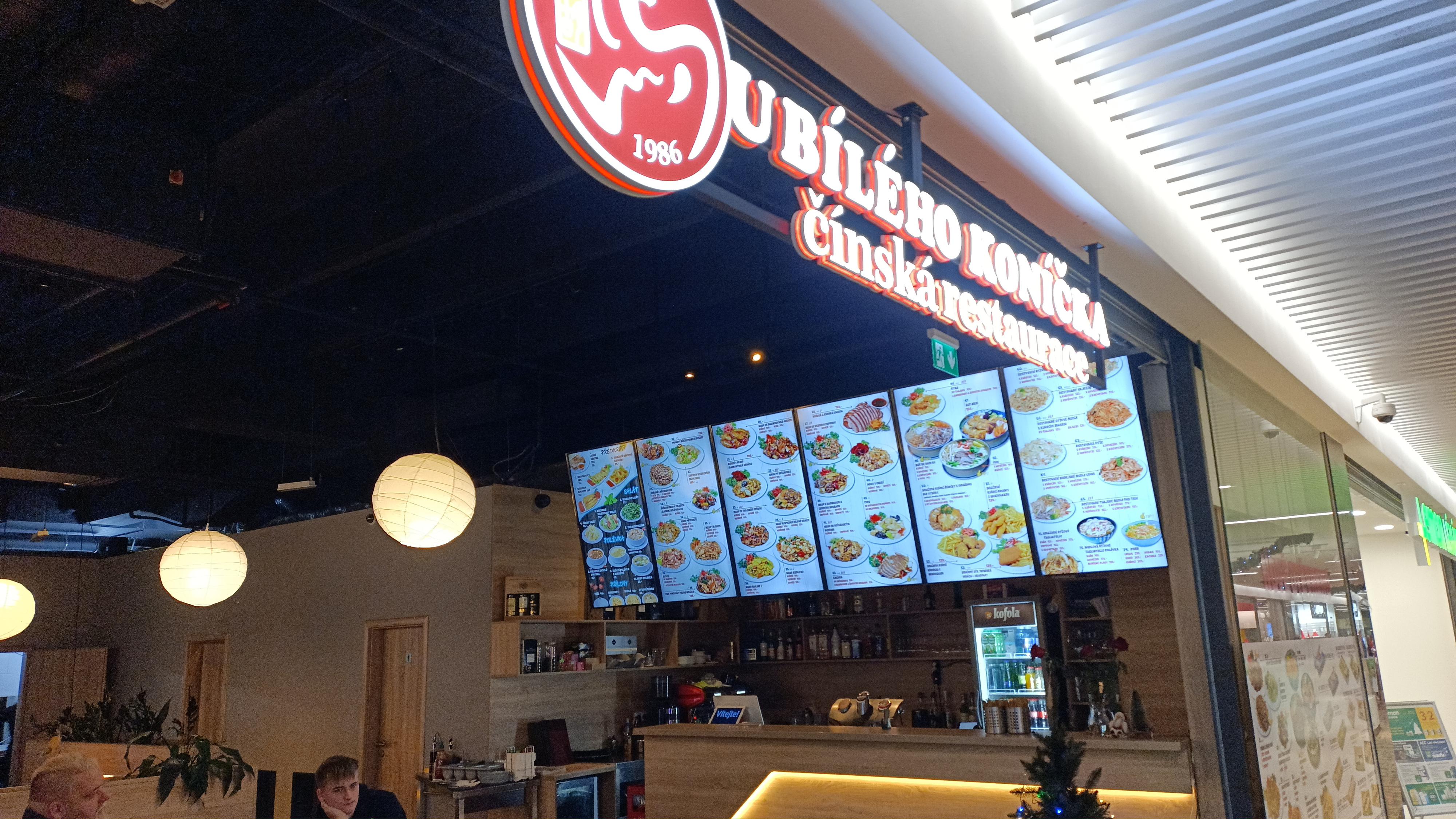 Čínská restaurace U Bílého koníčka foto 3