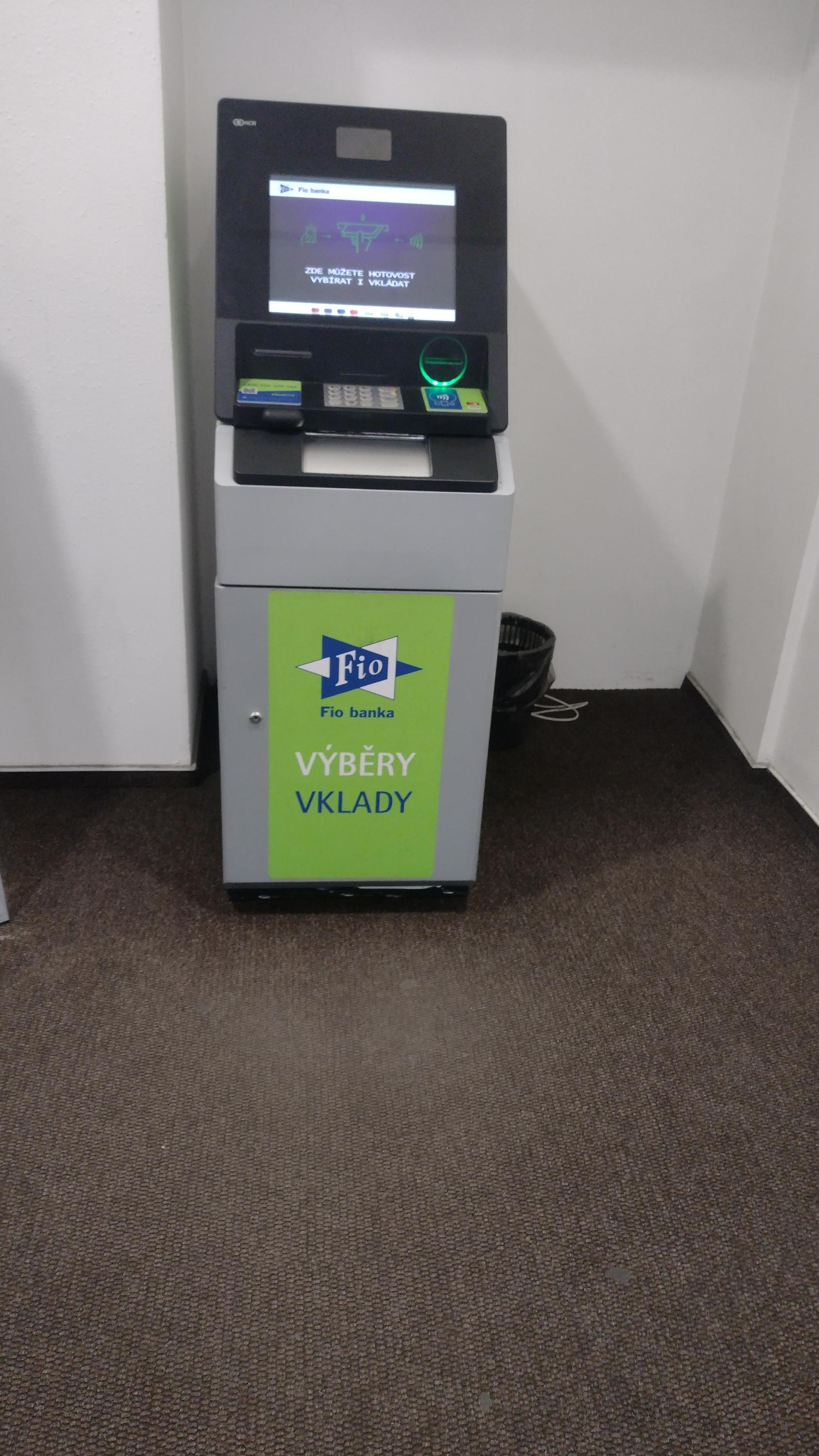 Bankomat Fio banky foto 2