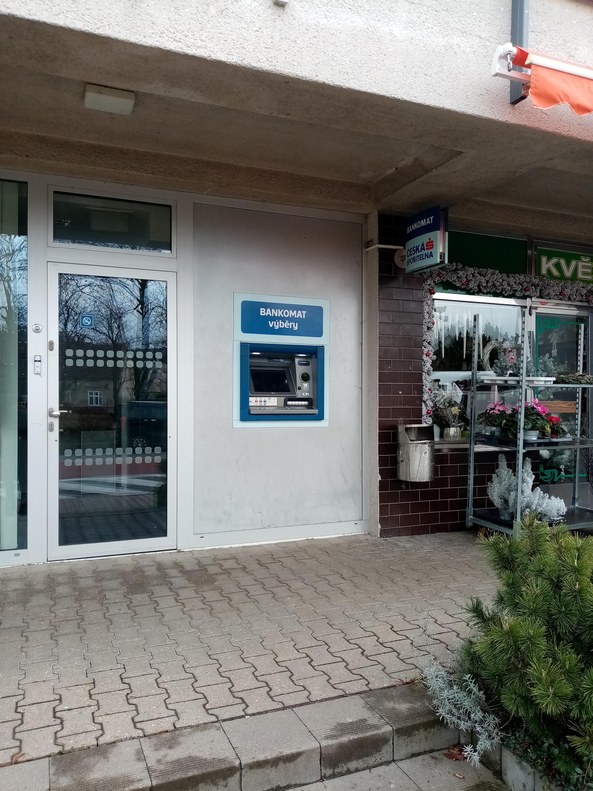Bankomat České spořitelny foto 3