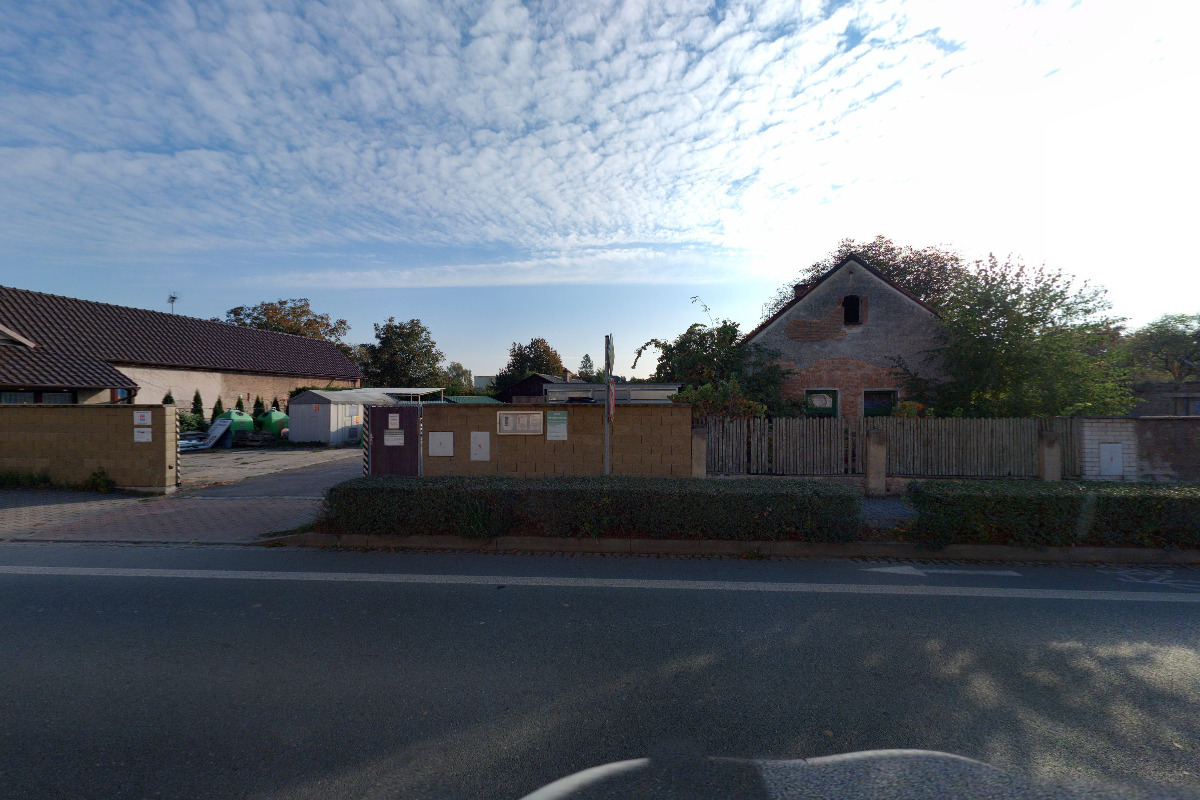 Obecní dvůr obce Velký Osek foto 3