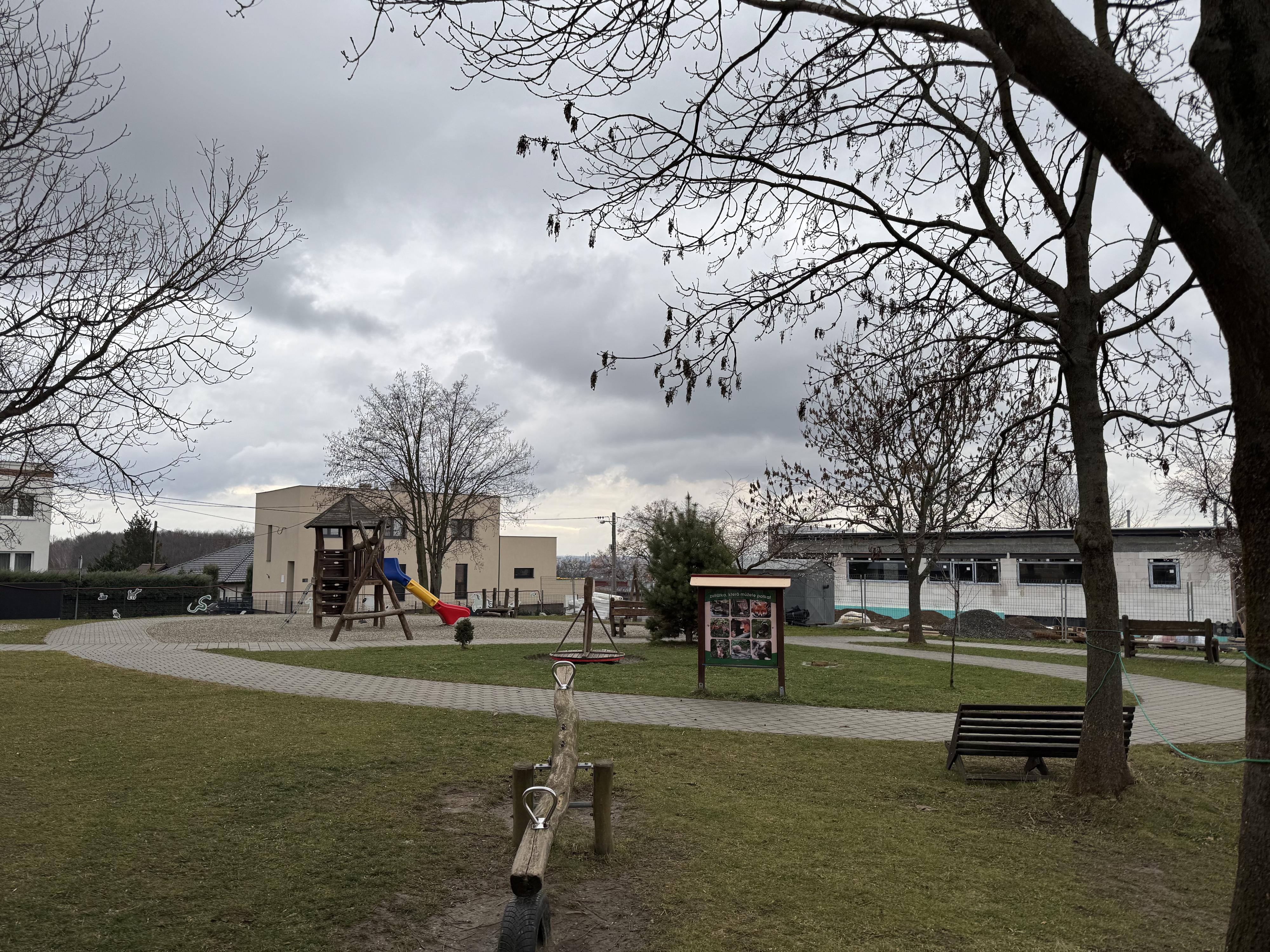 ZŠ a MŠ Ostrava-Hošťálkovice foto 3