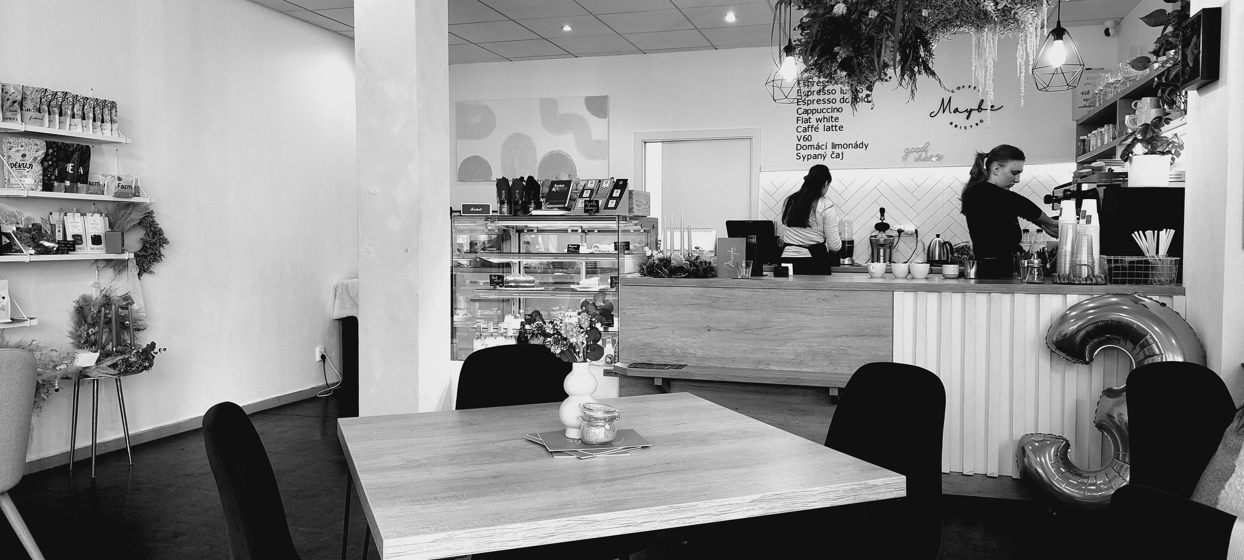 Maybe coffee & bistro foto 3