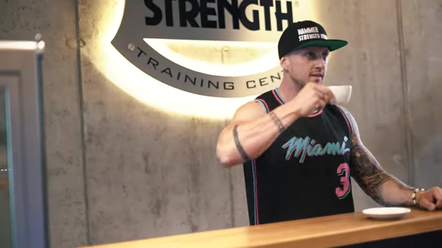 Hammer Strength Fitness LUKA foto 2 (náhled videa)