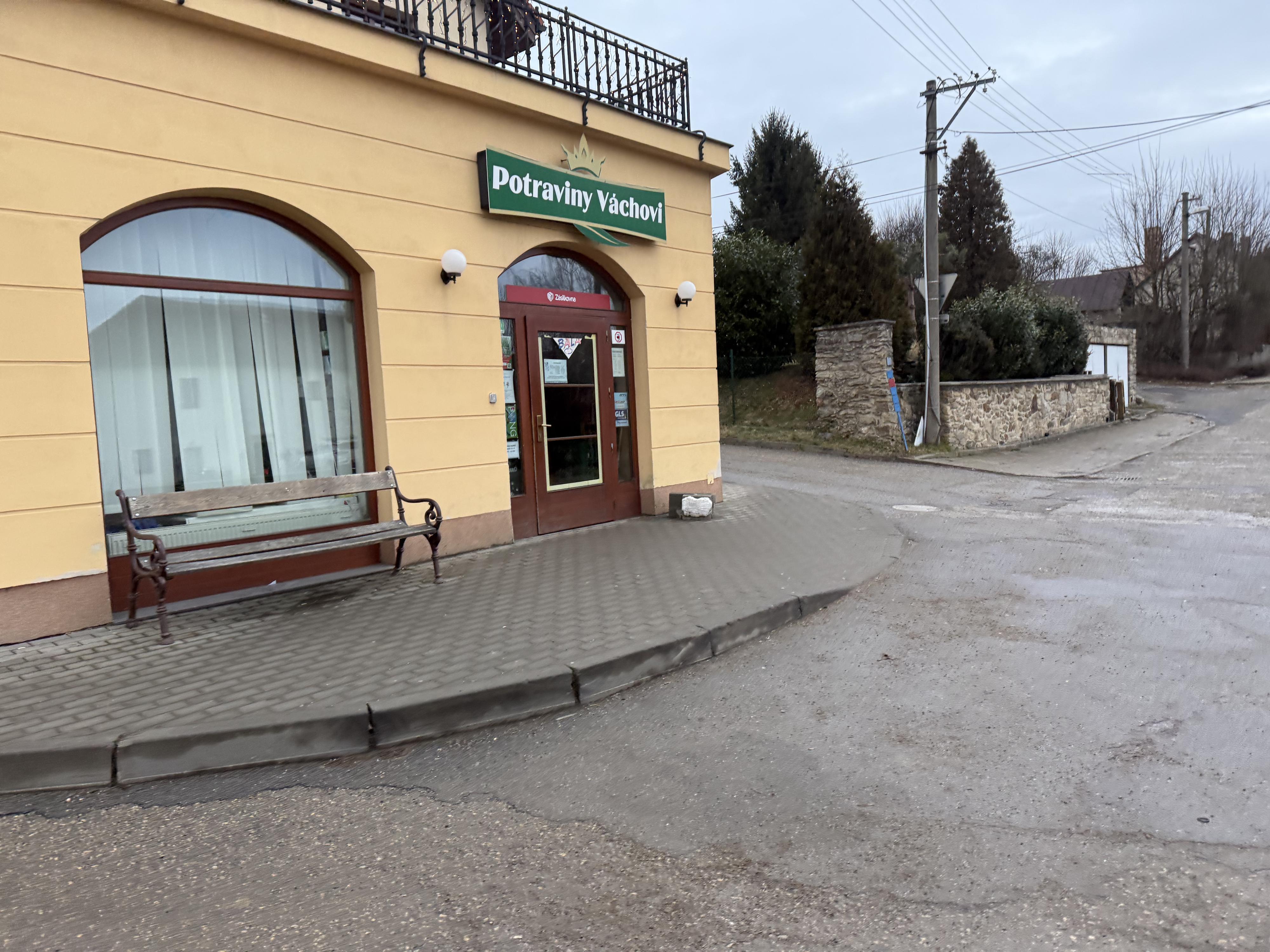 BALA potraviny - Váchovi foto 2