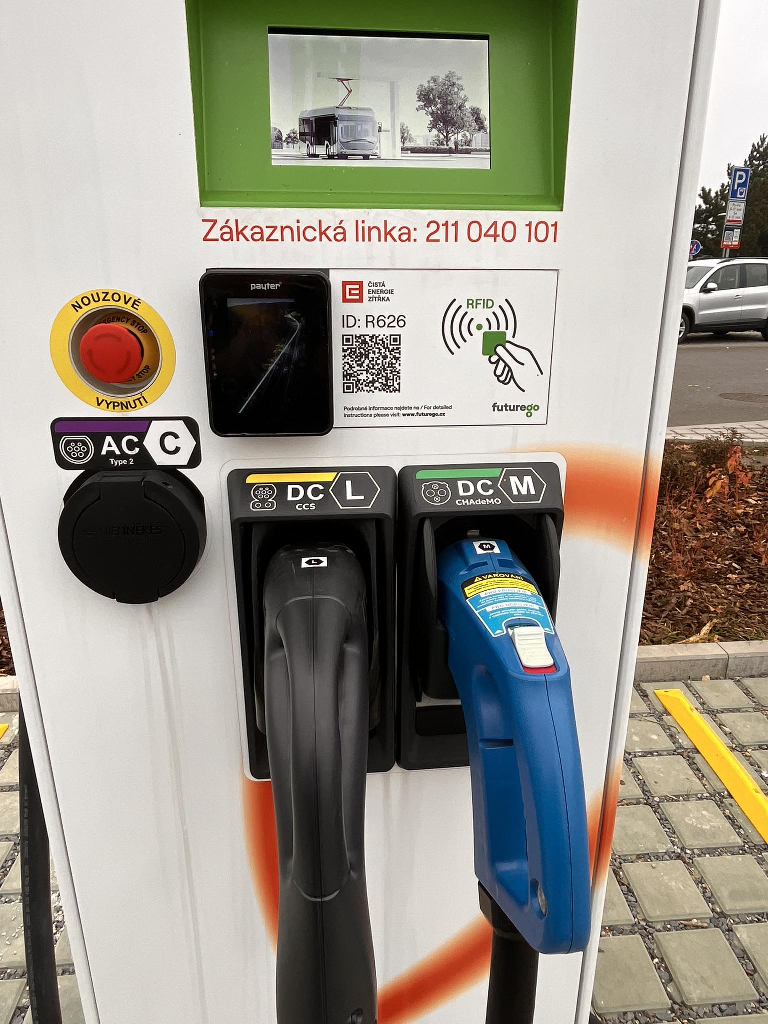 Nabíjecí stanice ČEZ foto 2