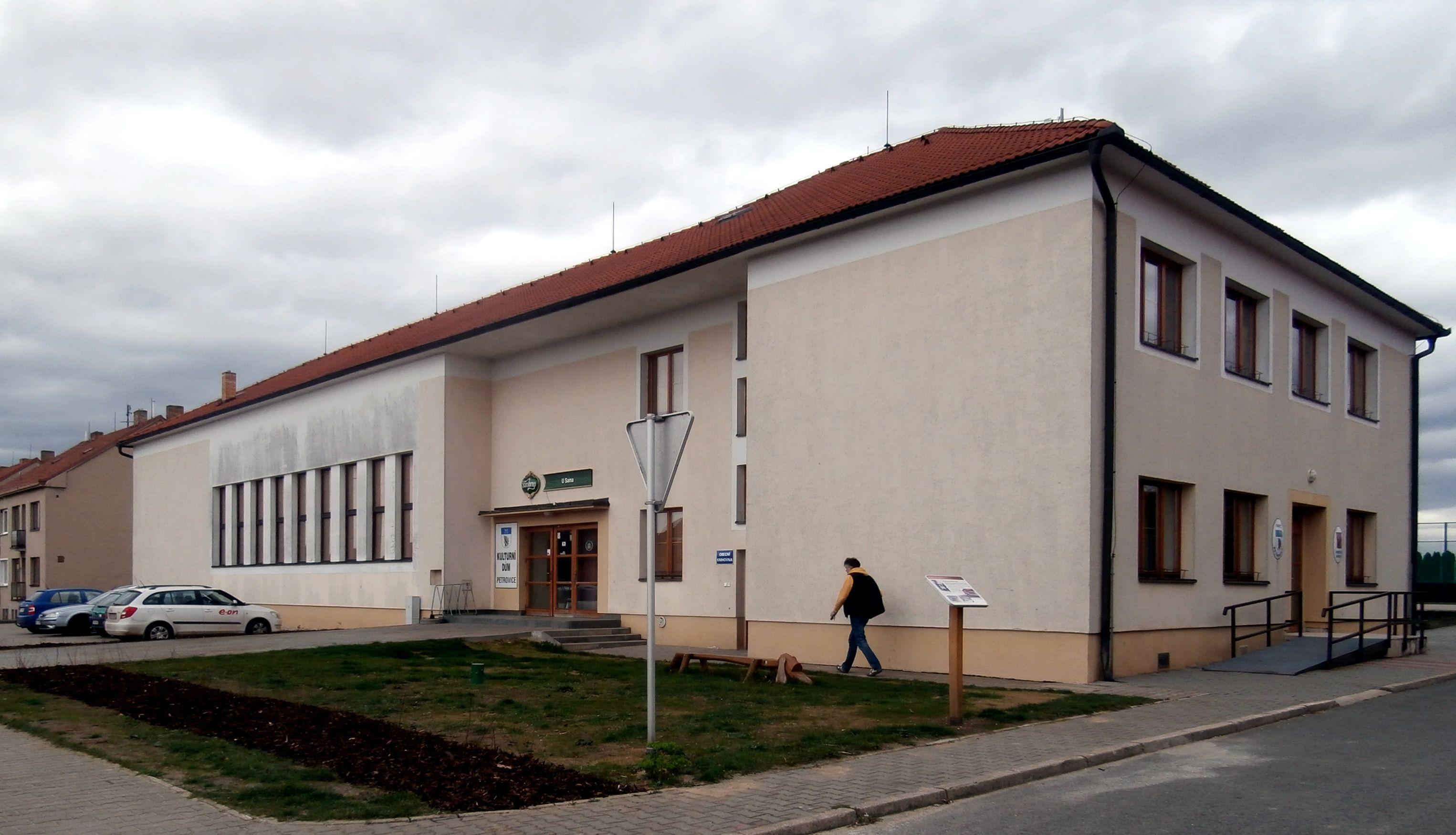 Petrovice - obecní úřad