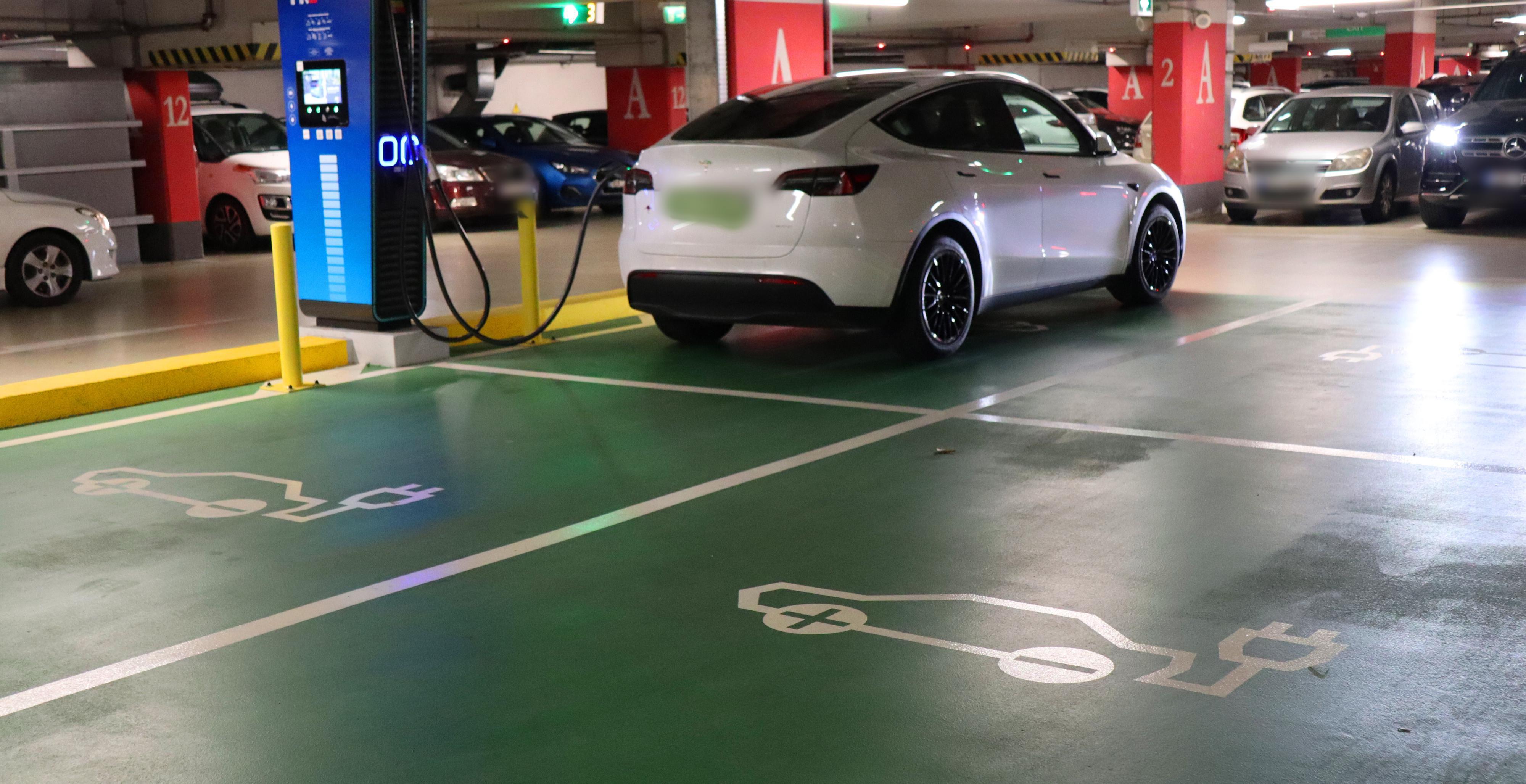 PREpoint - nabíjecí stanice PRE