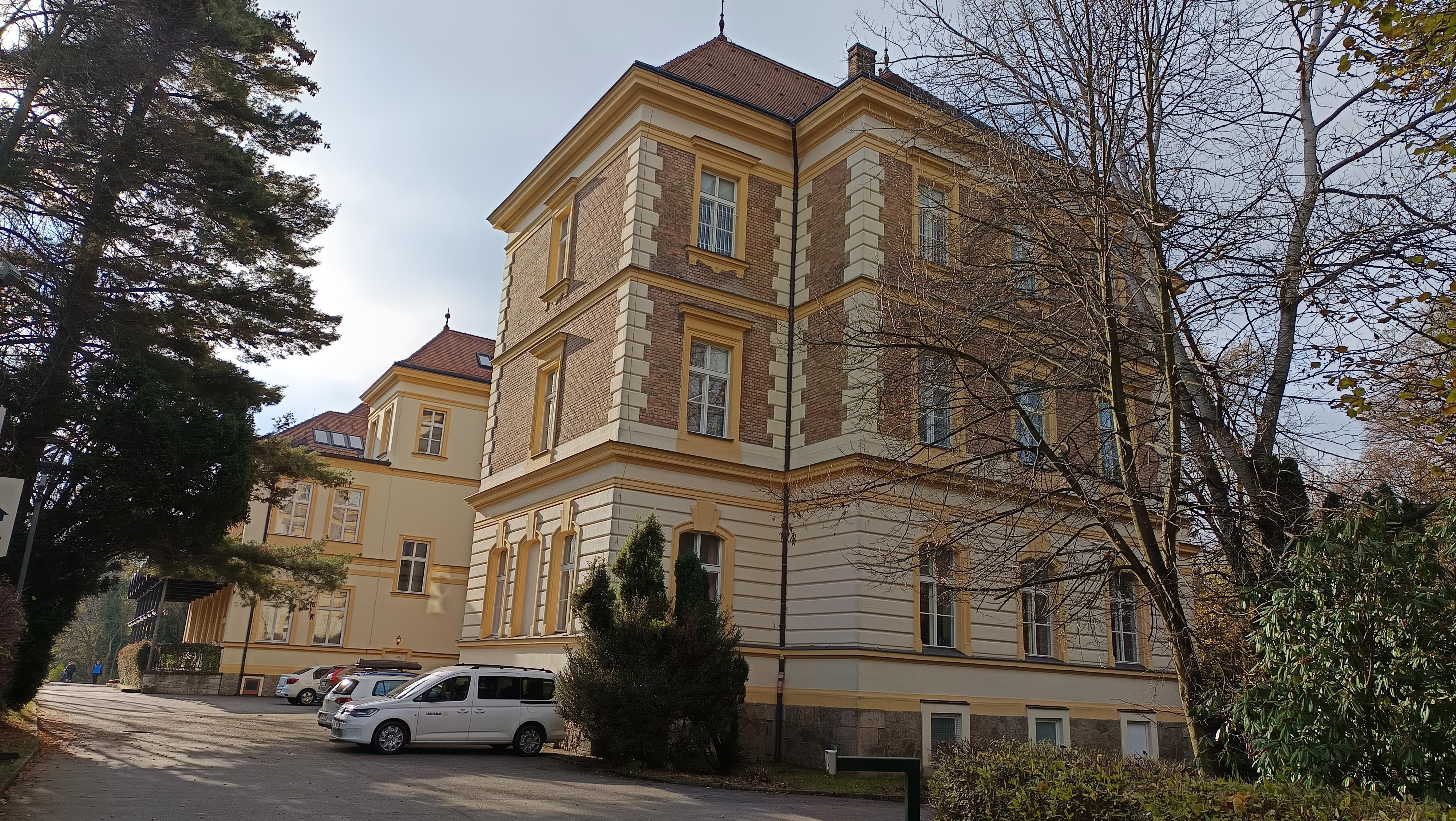 Základní škola a Mateřská škola při o. p. s. Olivově dětské léčebně, Říčany foto 2