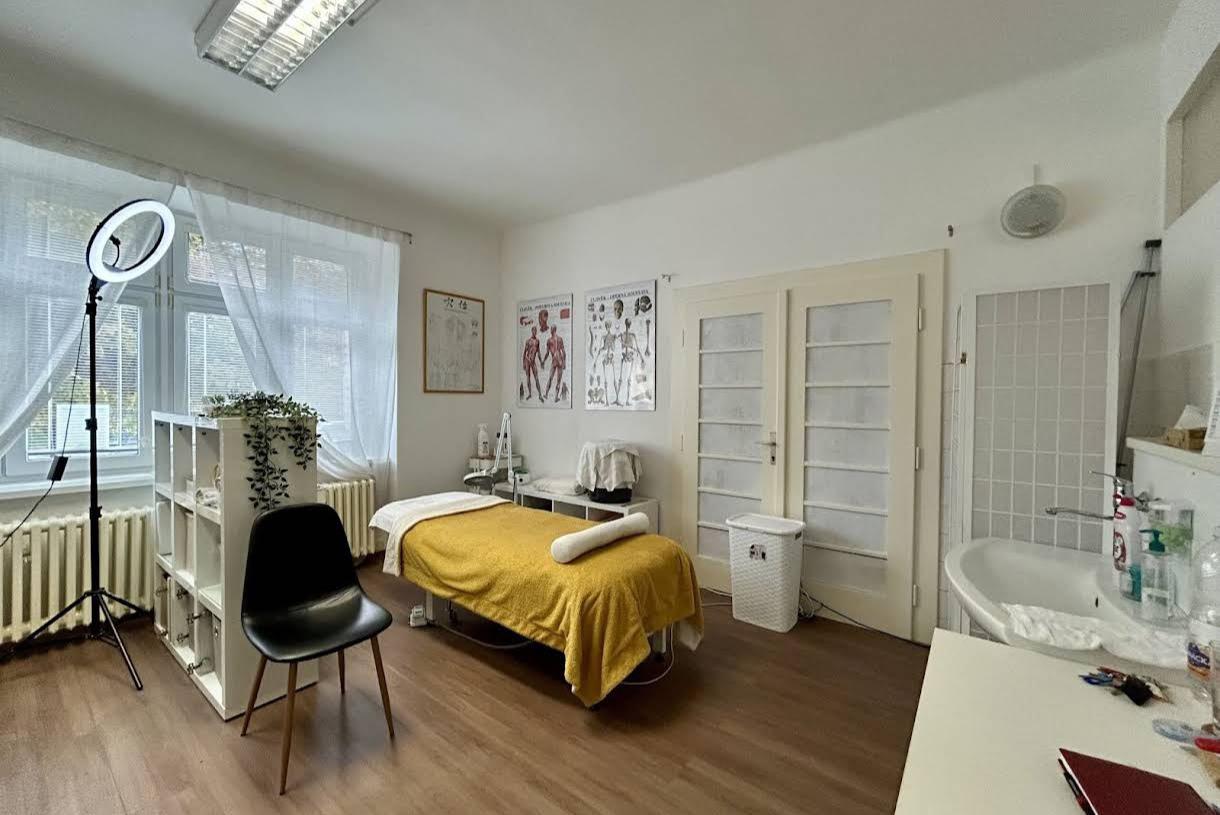 Kosmetické a masérské služby Lenka Burkušová