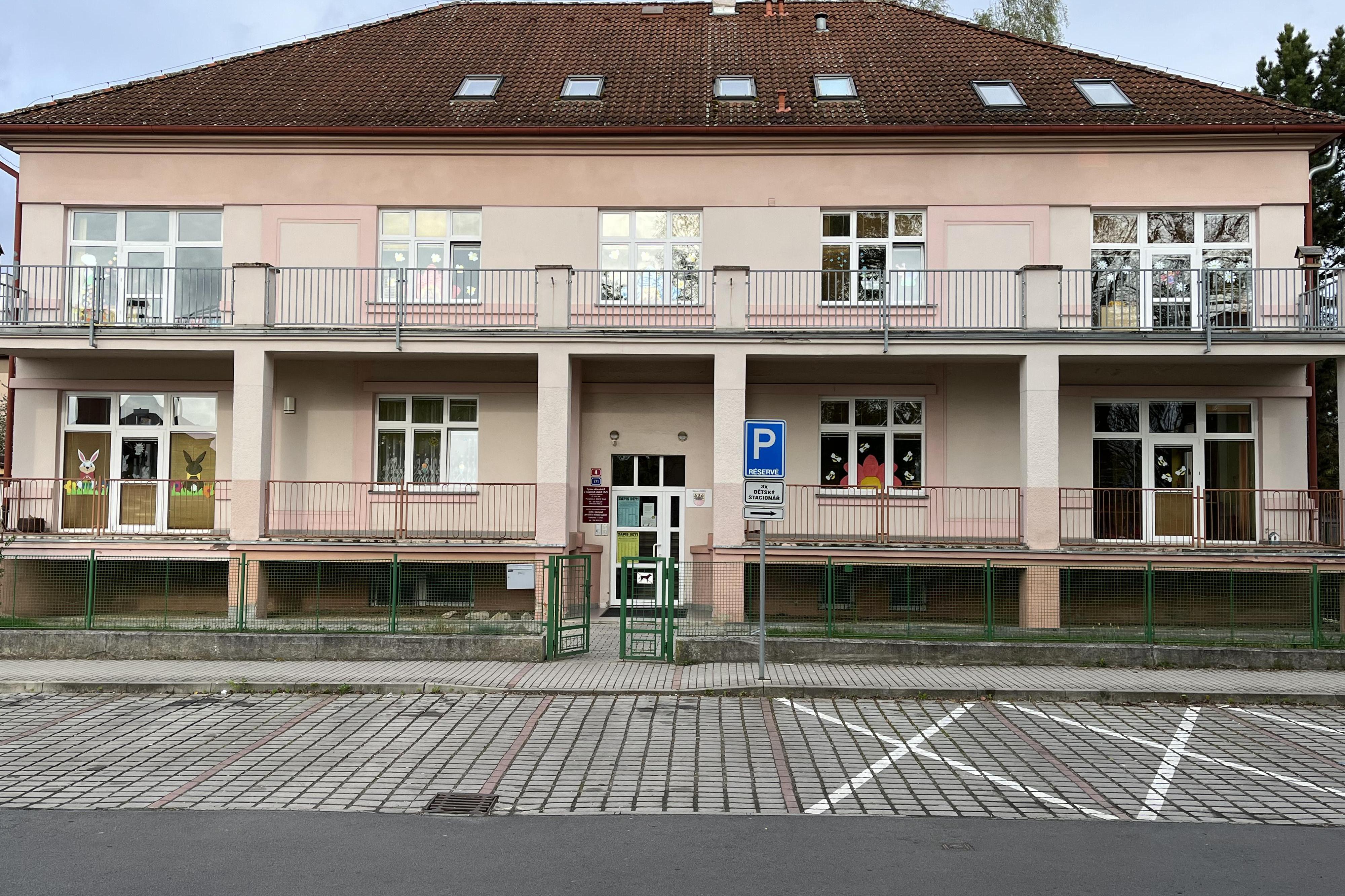 Jesle a oční stacionář - Správa zdravotních a sociálních služeb Cheb, příspěvková organizace