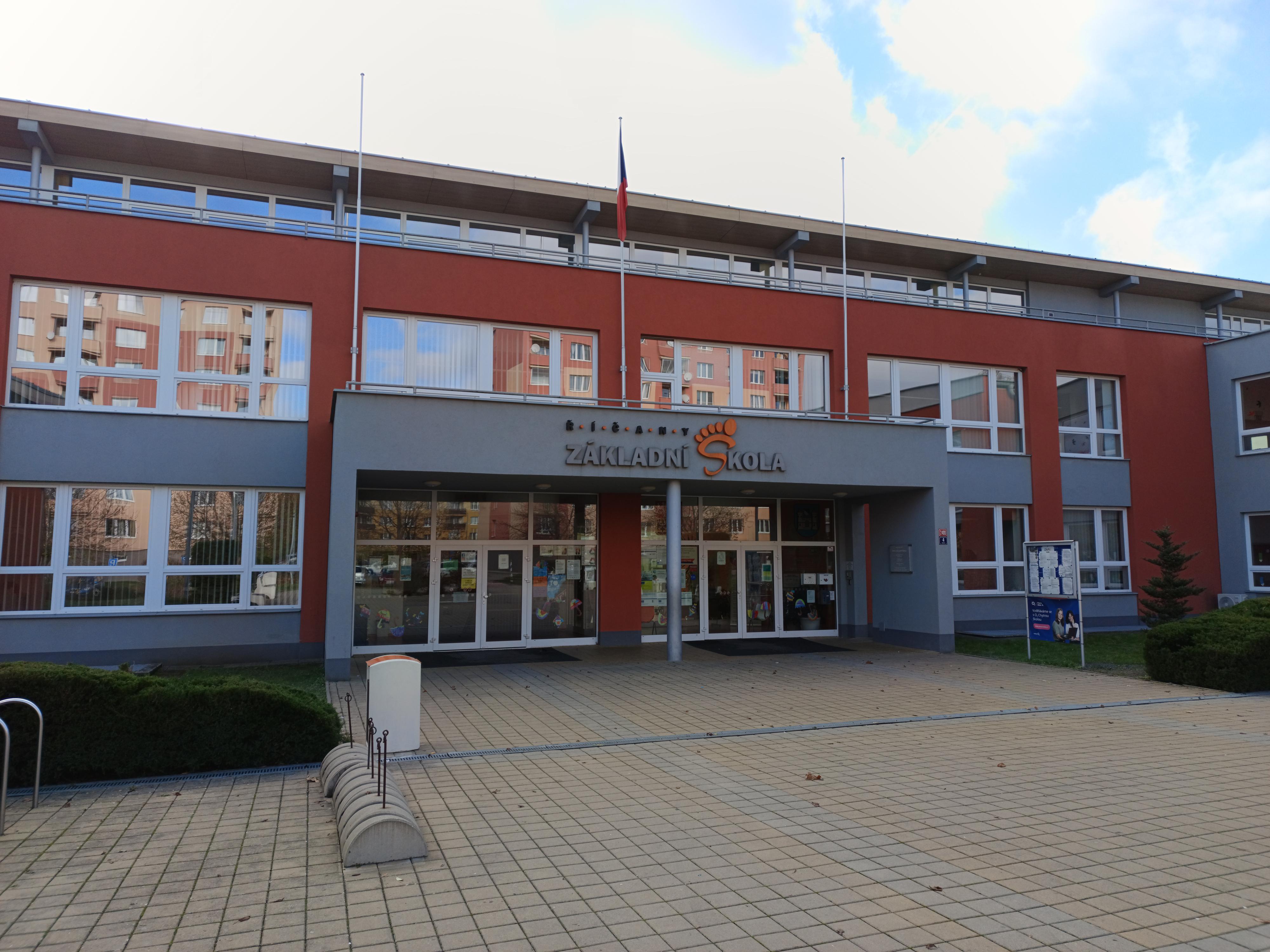 3. ZŠ u Říčanského lesa Říčany foto 3