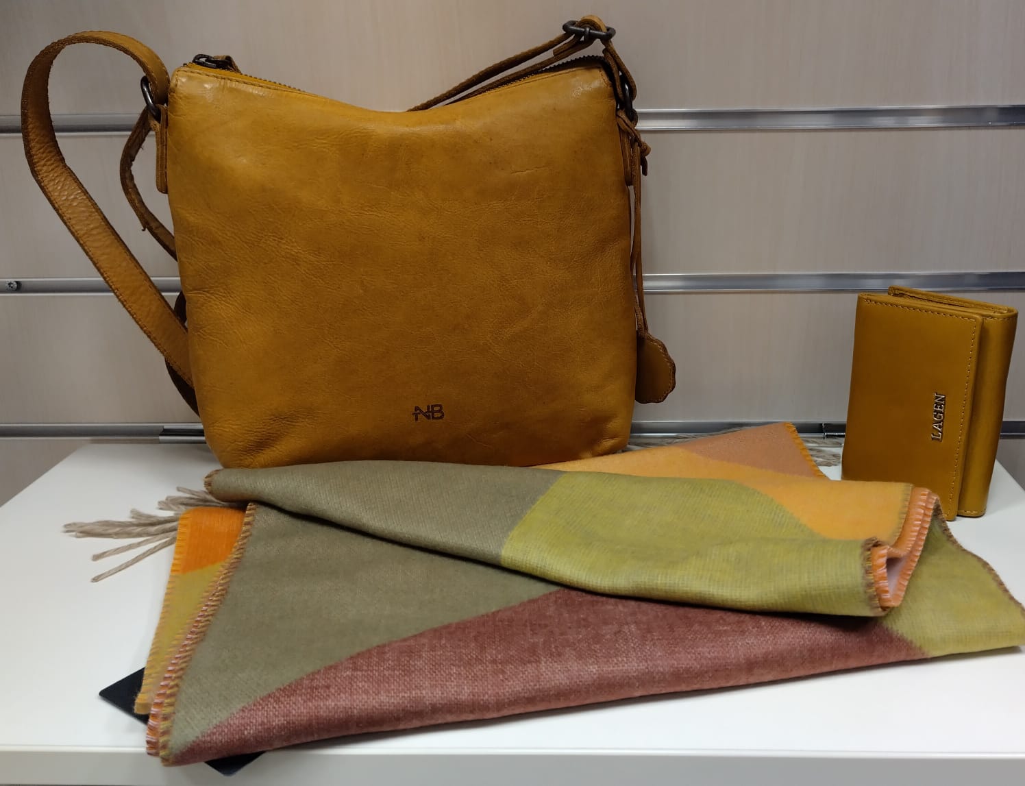 DAMON - dámské doplňky foto 3