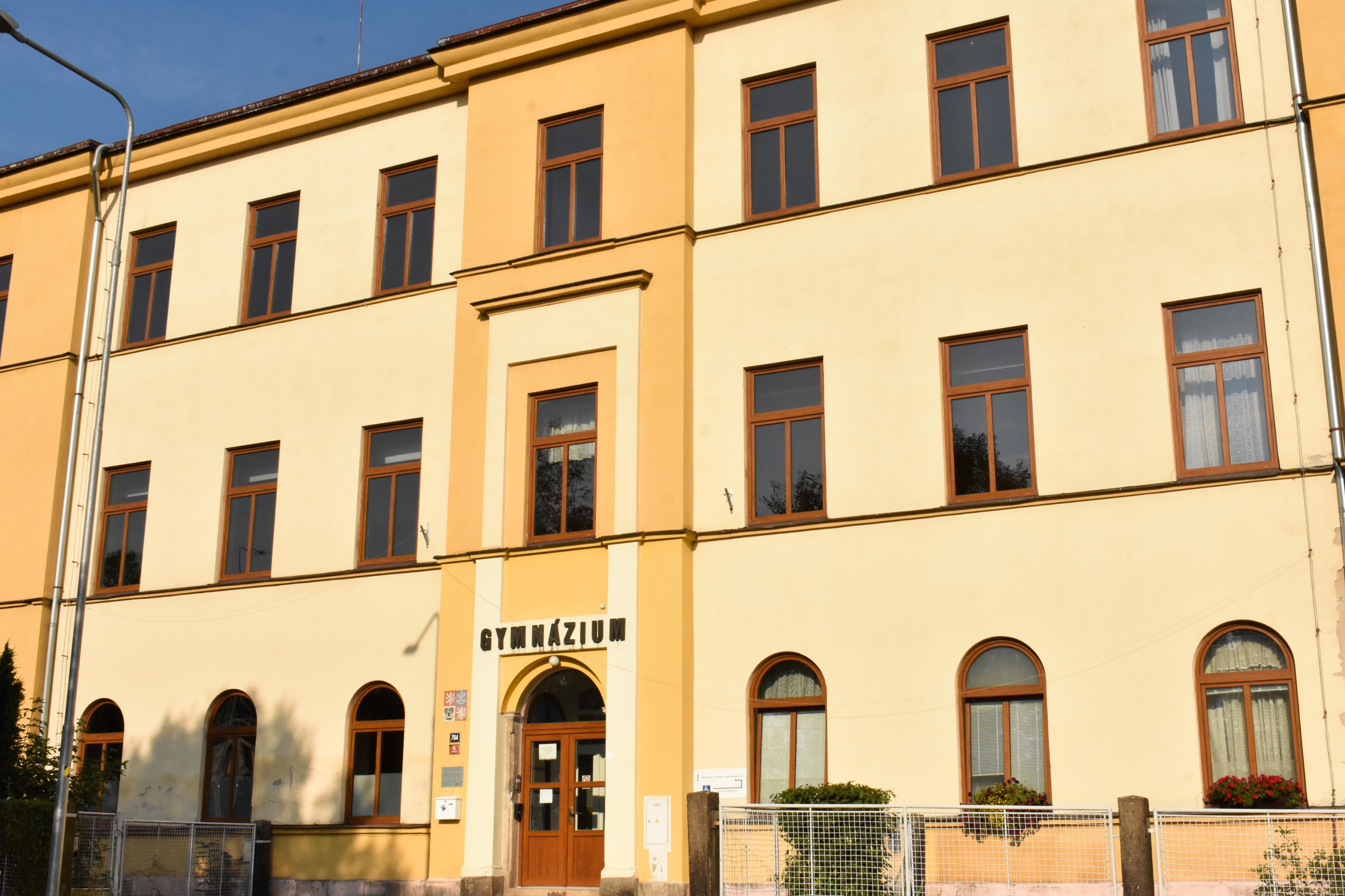 Gymnázium U Balvanu foto 4