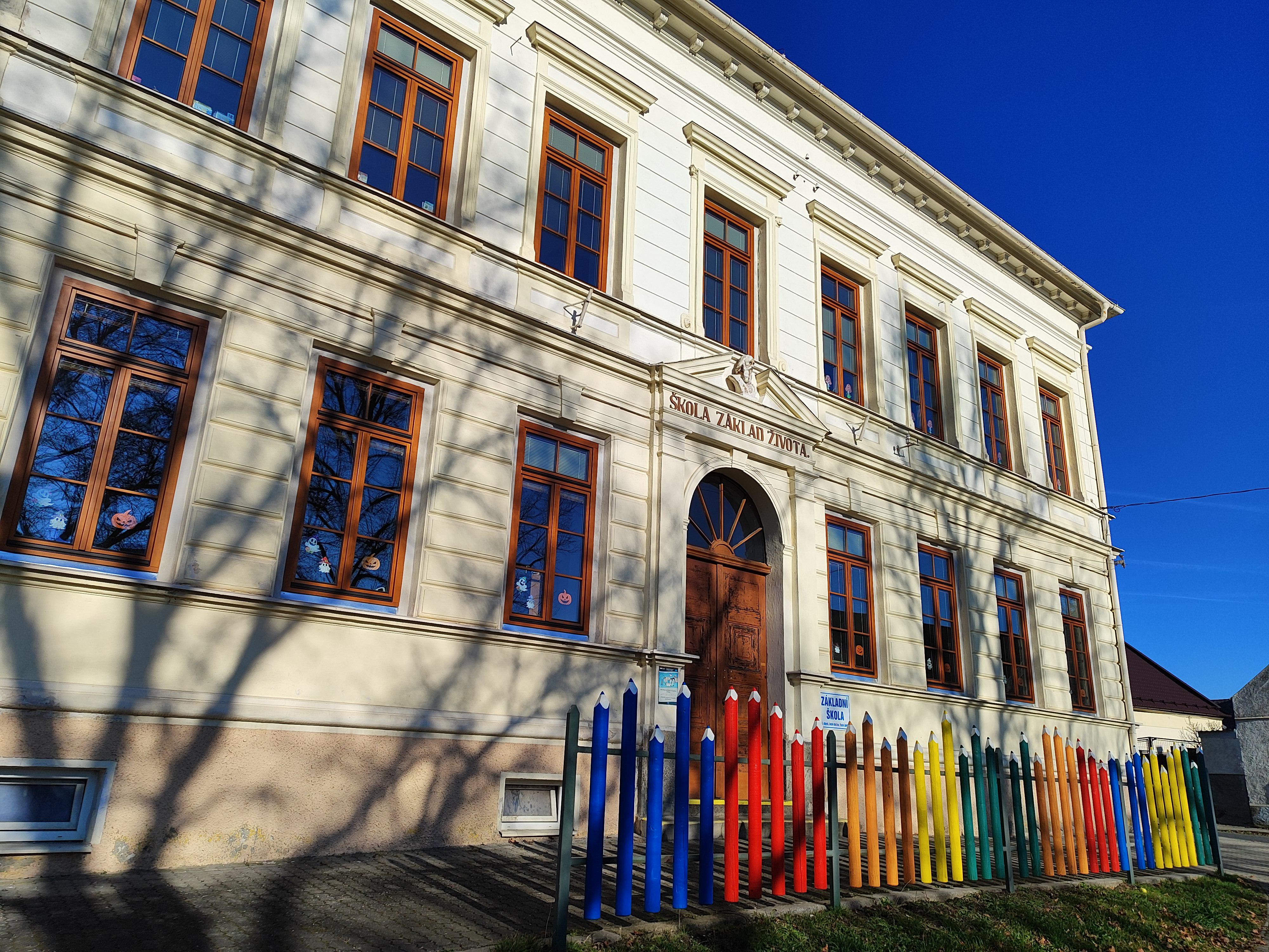 ZŠ a MŠ Strážov foto 5