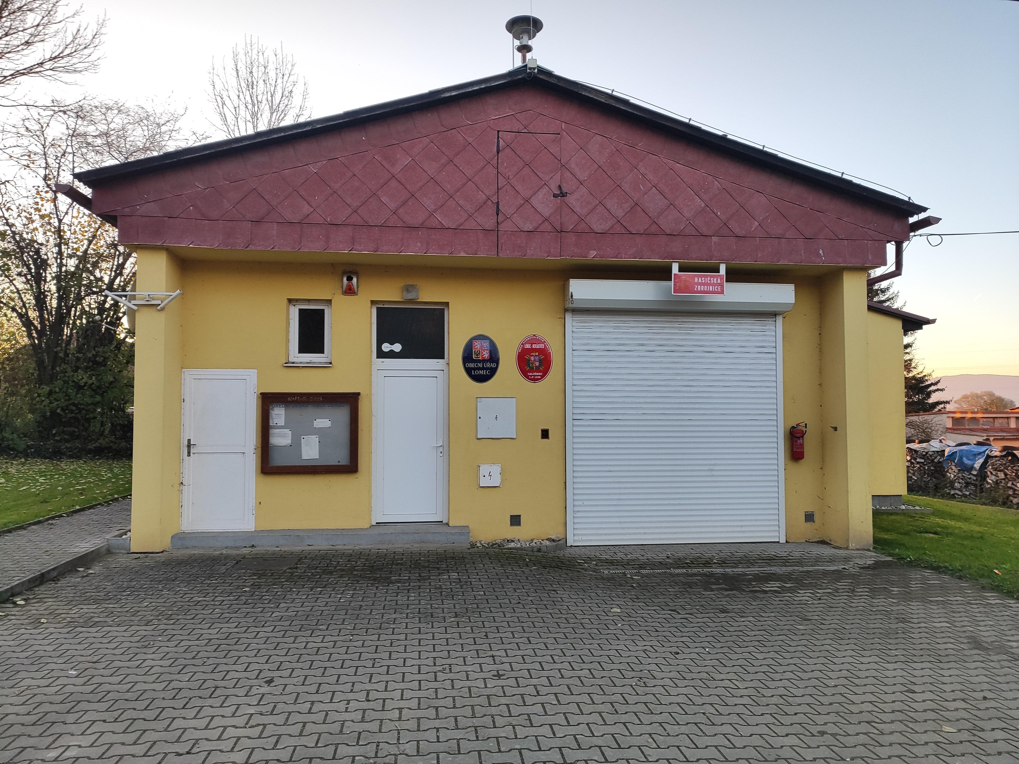 Lomec - obecní úřad