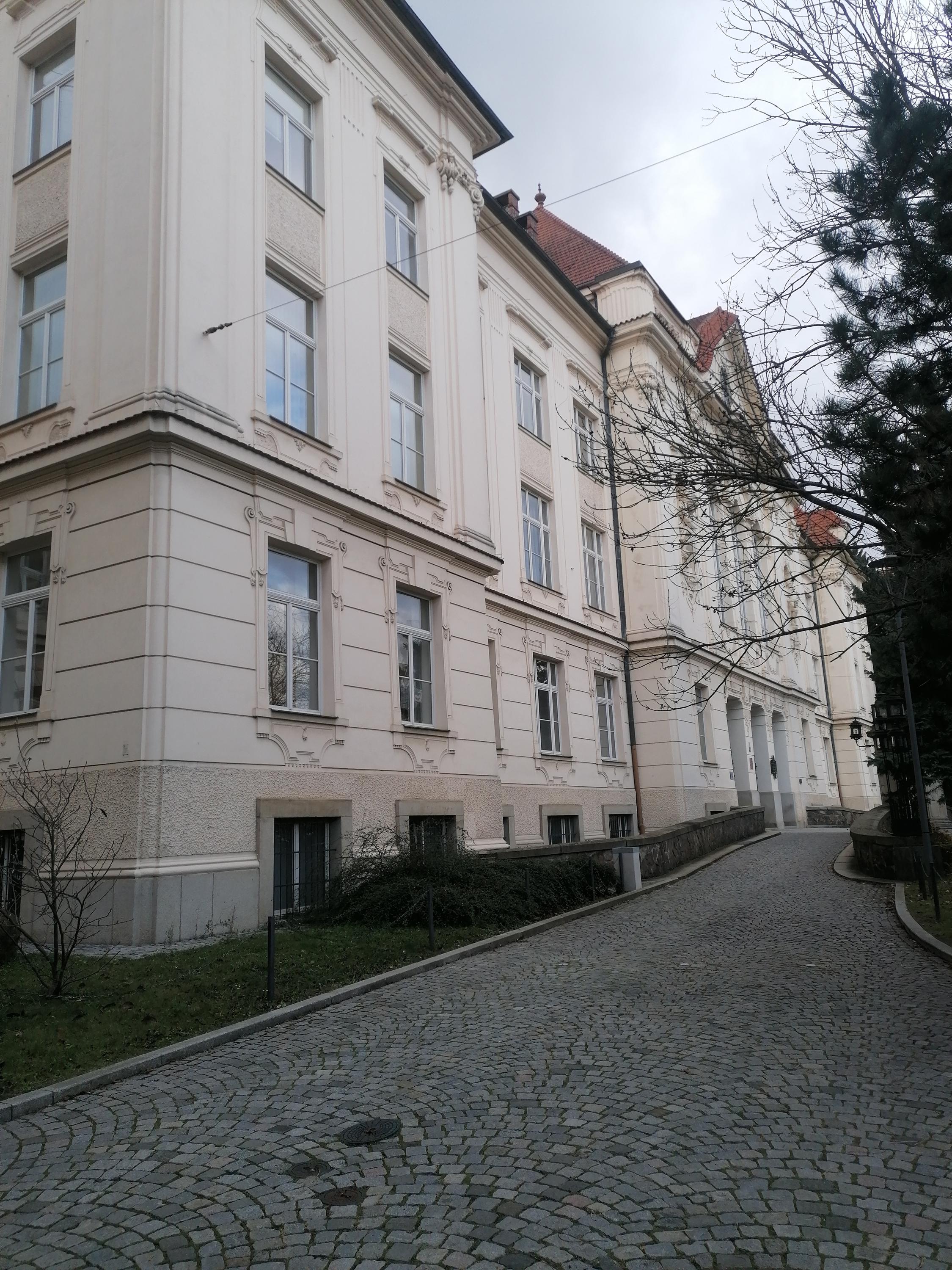 Vysoké učení technické v Brně - Fakulta stavební foto 2