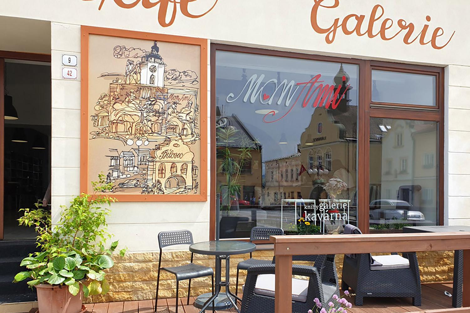 MONAMI knihy, galerie, kavárna