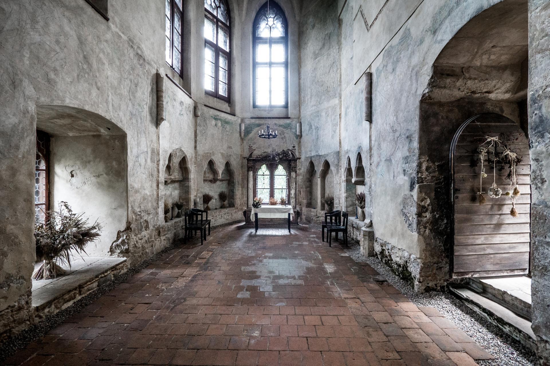 Hrad Houska foto 6