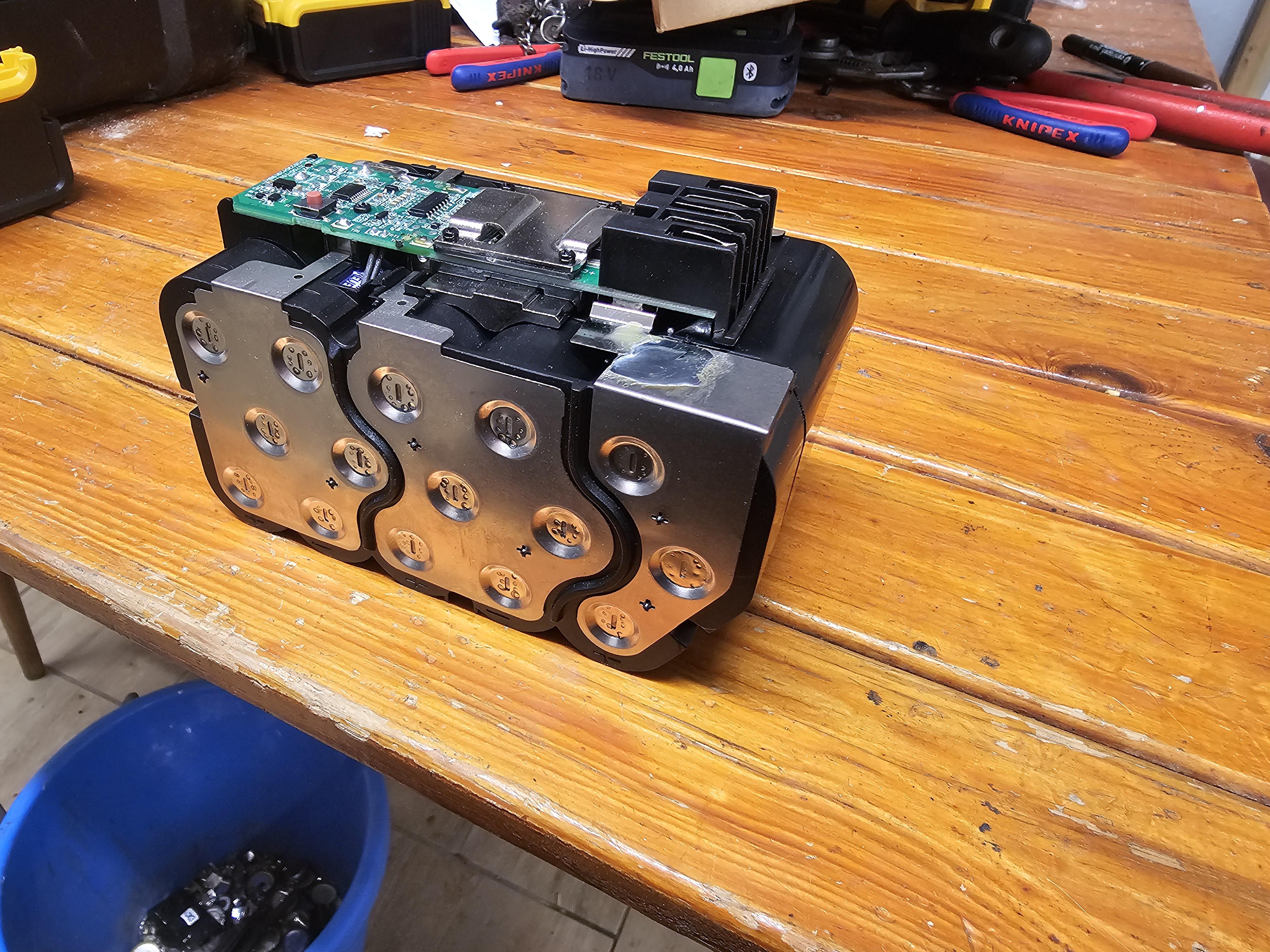 Elektrikář a Repase aku baterií Petr Vitera foto 3