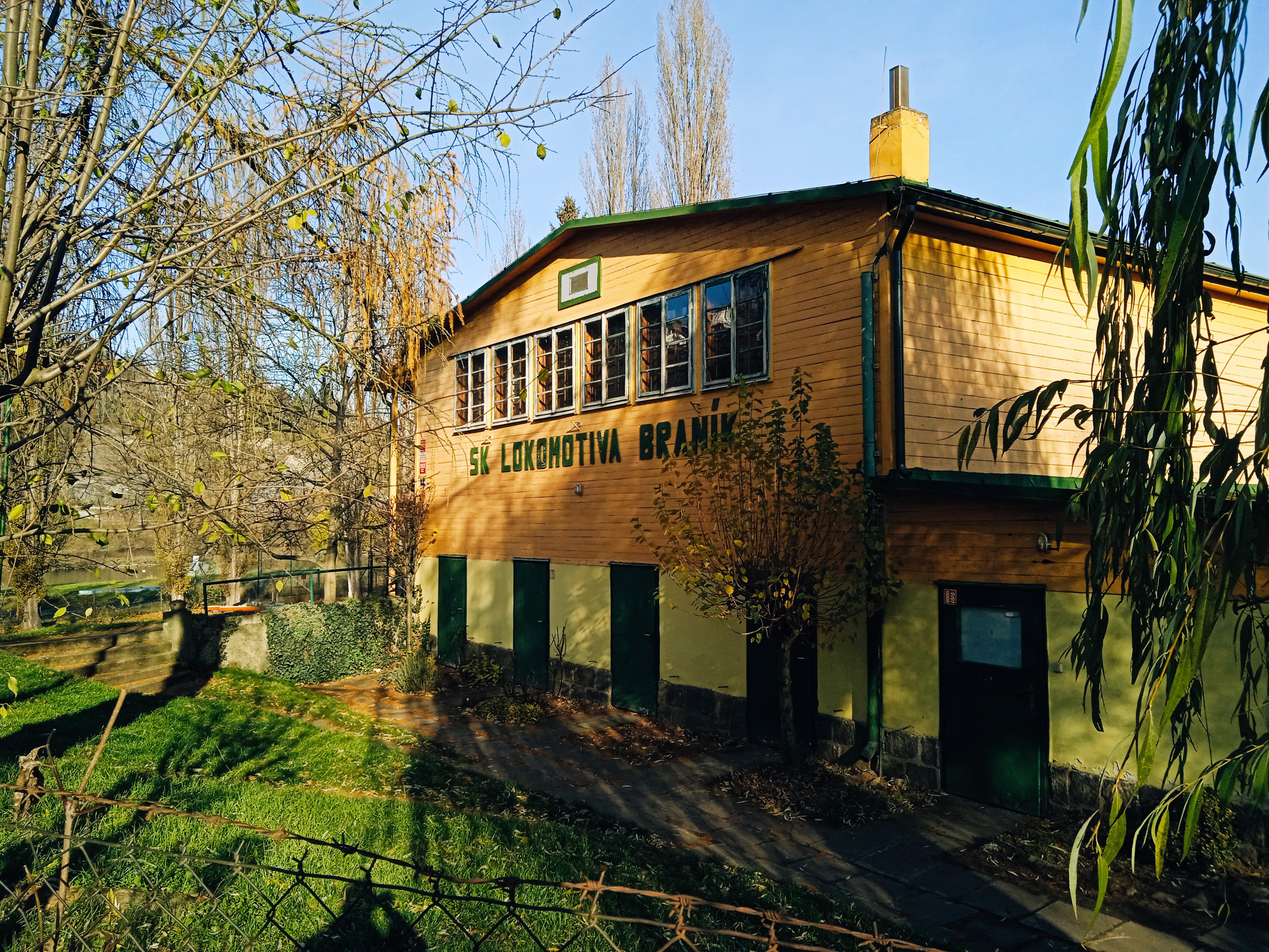 Areál loděnice Sparta Praha