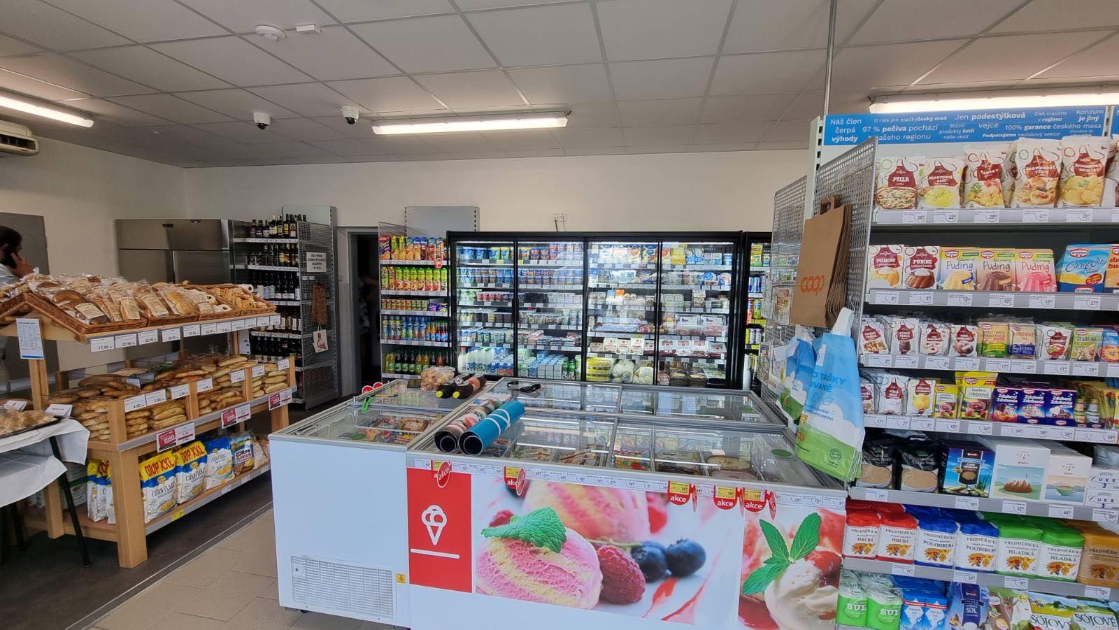 KONZUM 24/7 foto 5