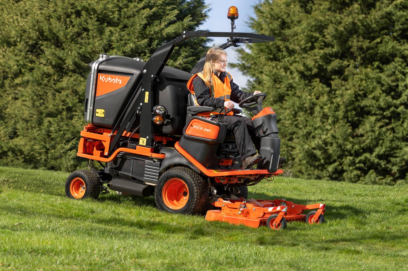 Kubota FC3-261 - Novinka