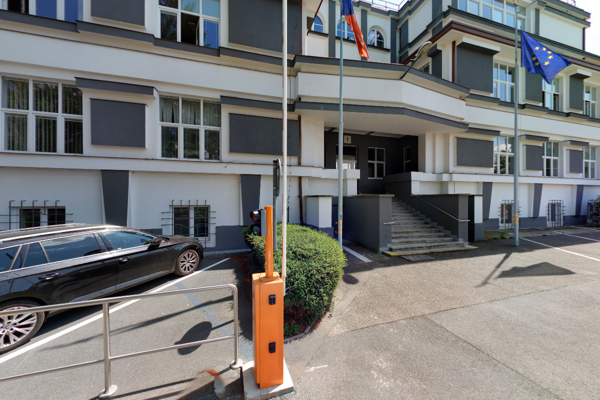 Univerzální stavební, a.s.