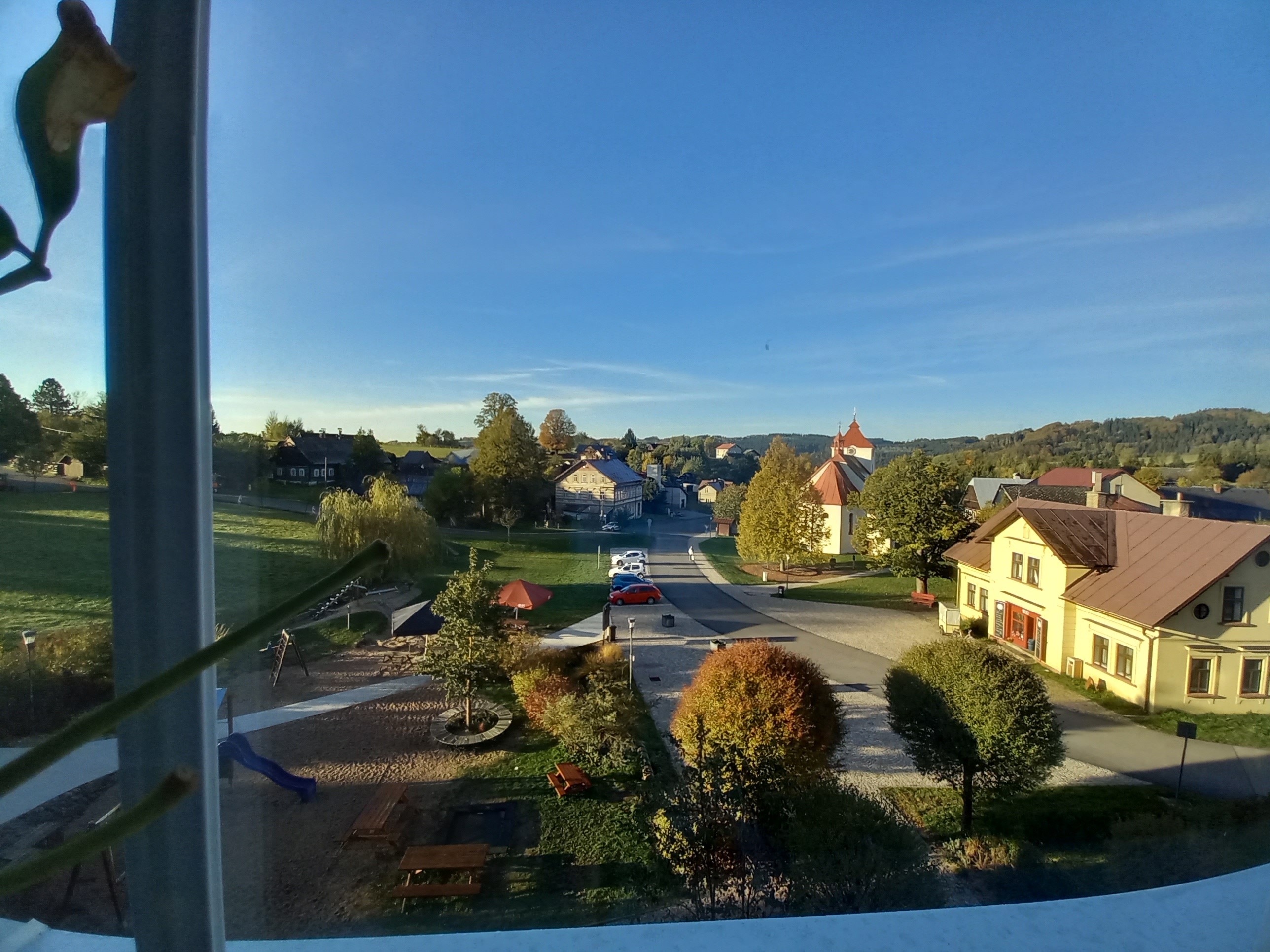 ZŠ Poniklá foto 3
