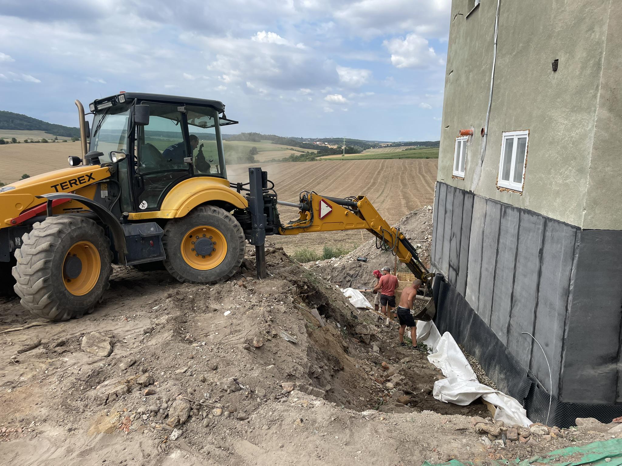 Kopnout - zemní a výkopové práce foto 3